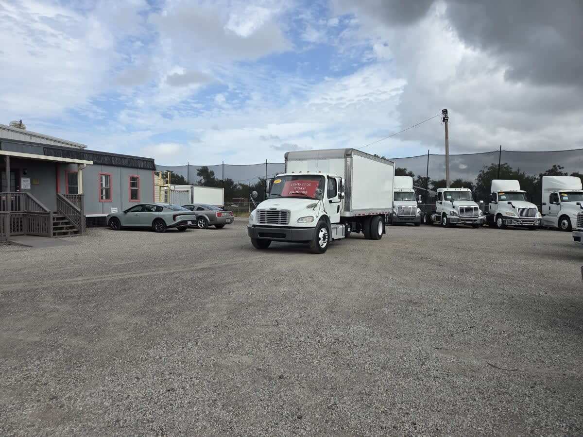 2019 FREIGHTLINER BUSINESS CLASS M2 106 in Saint Rose, LA