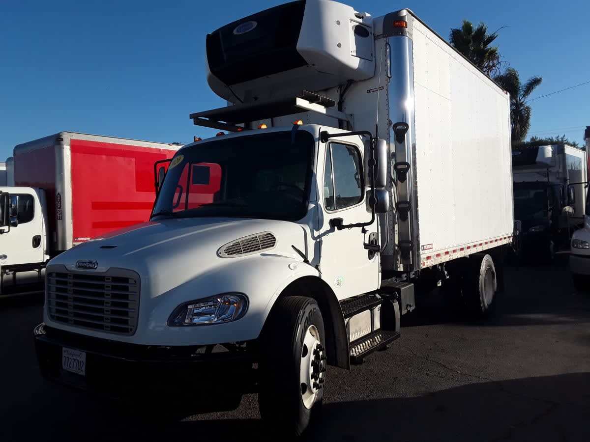 2020 FREIGHTLINER BUSINESS CLASS M2 106 in Montebello, CA