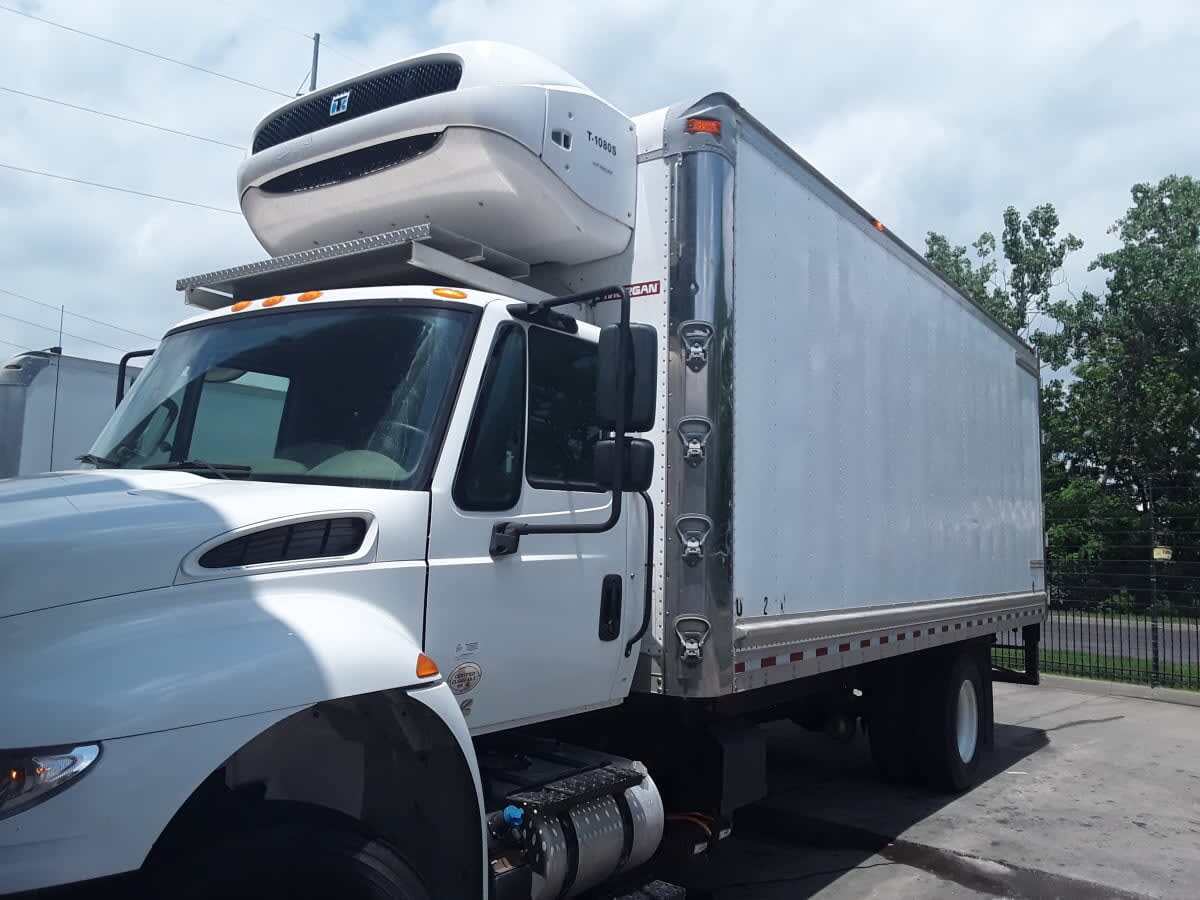 2019 INTERNATIONAL 4300 in Kansas City, MO