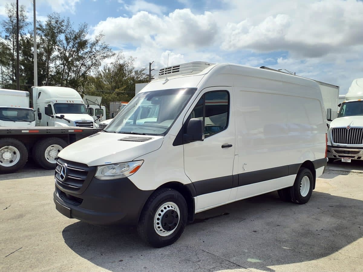 2019 FREIGHTLINER SPRINTER in Miami, FL