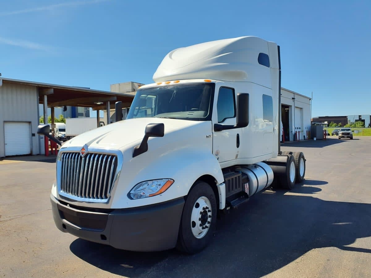 2020 INTERNATIONAL LT625 SLPR CAB in O Fallon, MO
