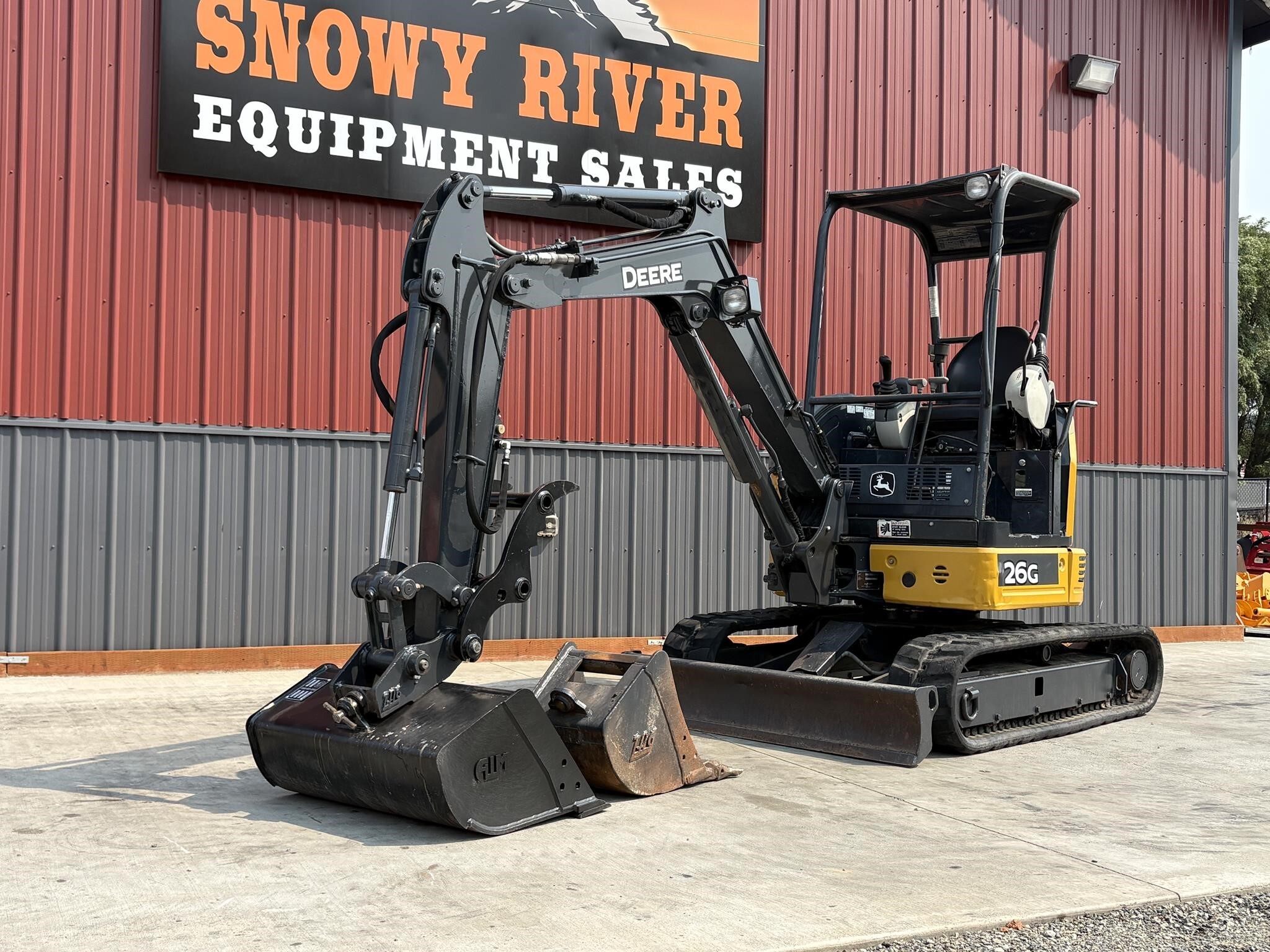 2015 DEERE 26G in Cle Elum, WA