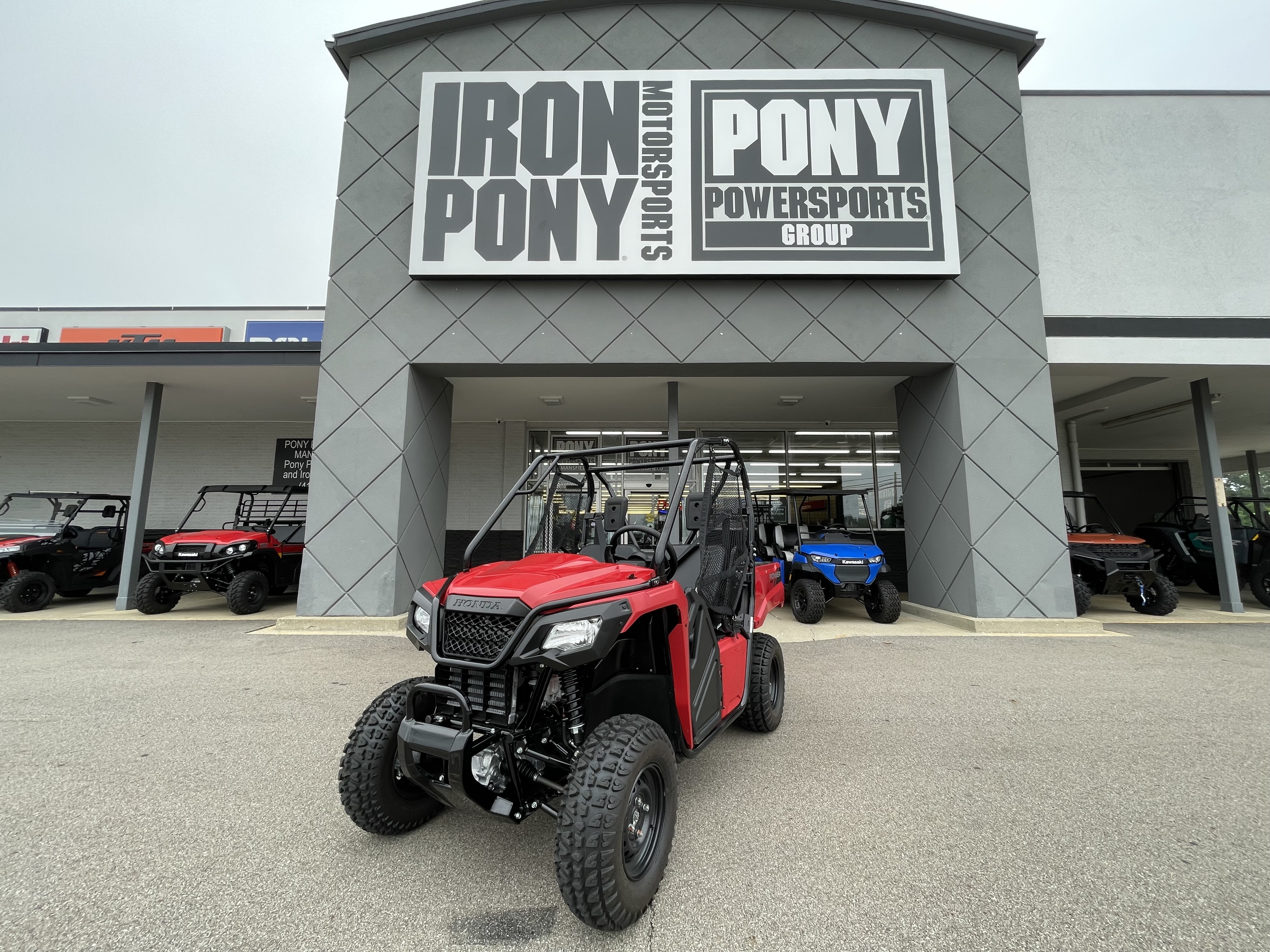 2025 Honda Pioneer 520 BASE in mansfield OH