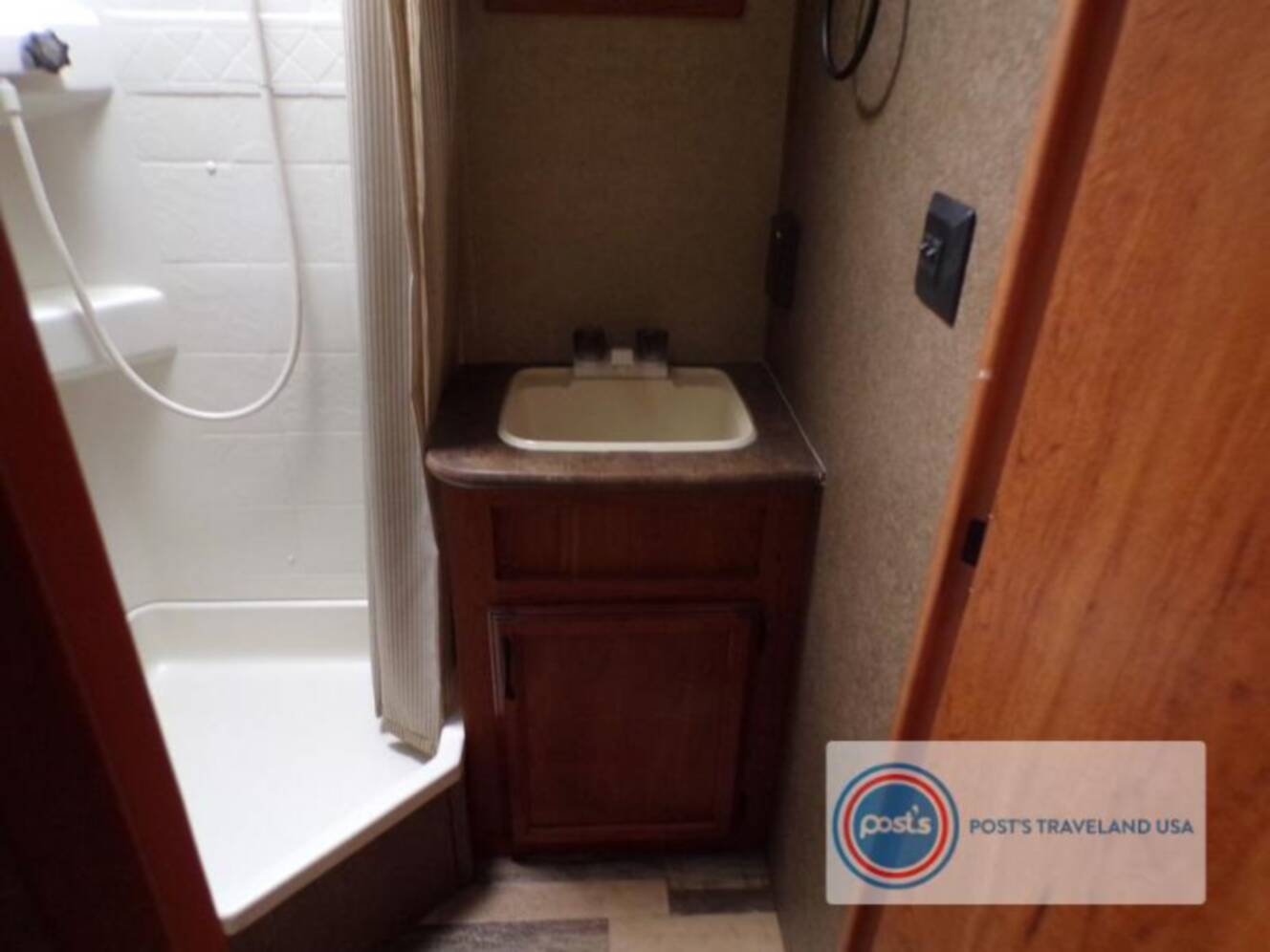 A photo of this 2015 Starcraft TRAVEL STAR 227CKS