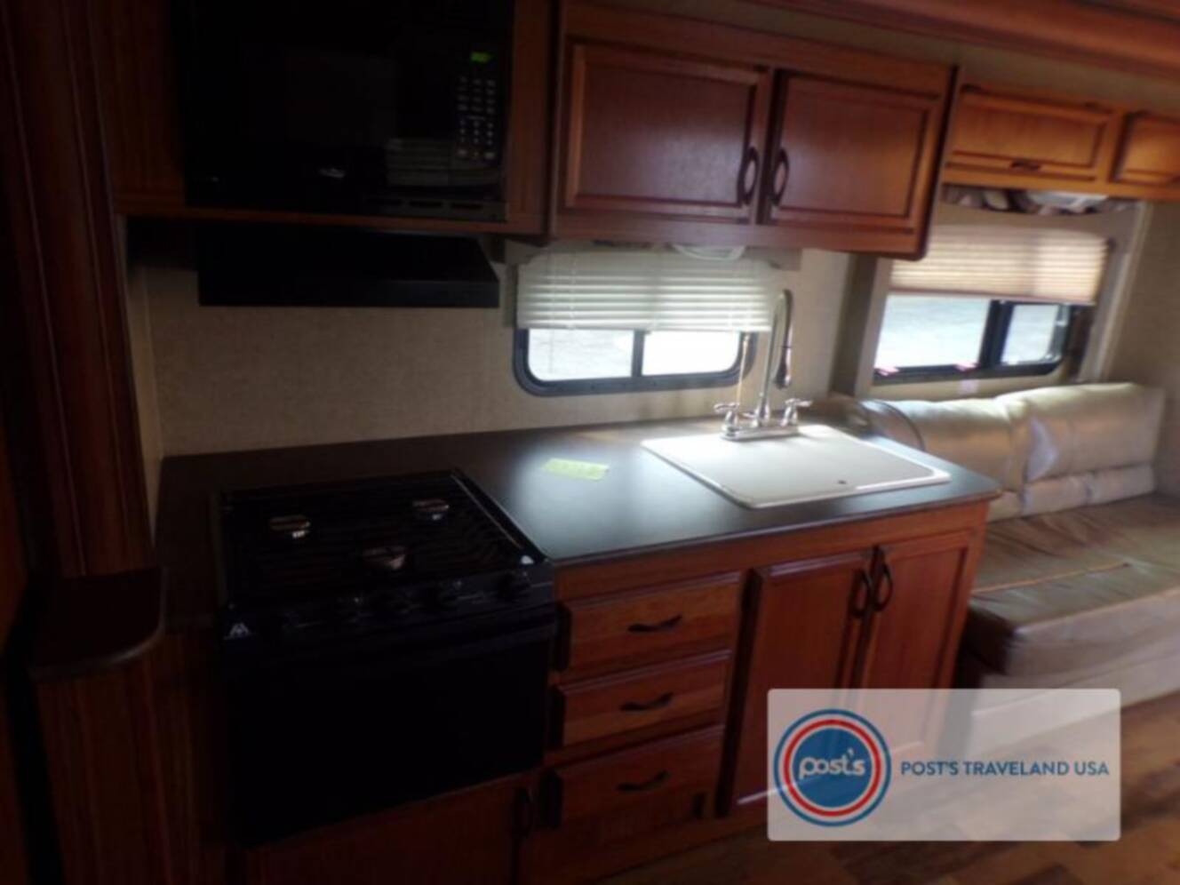 A photo of this 2015 Starcraft TRAVEL STAR 227CKS