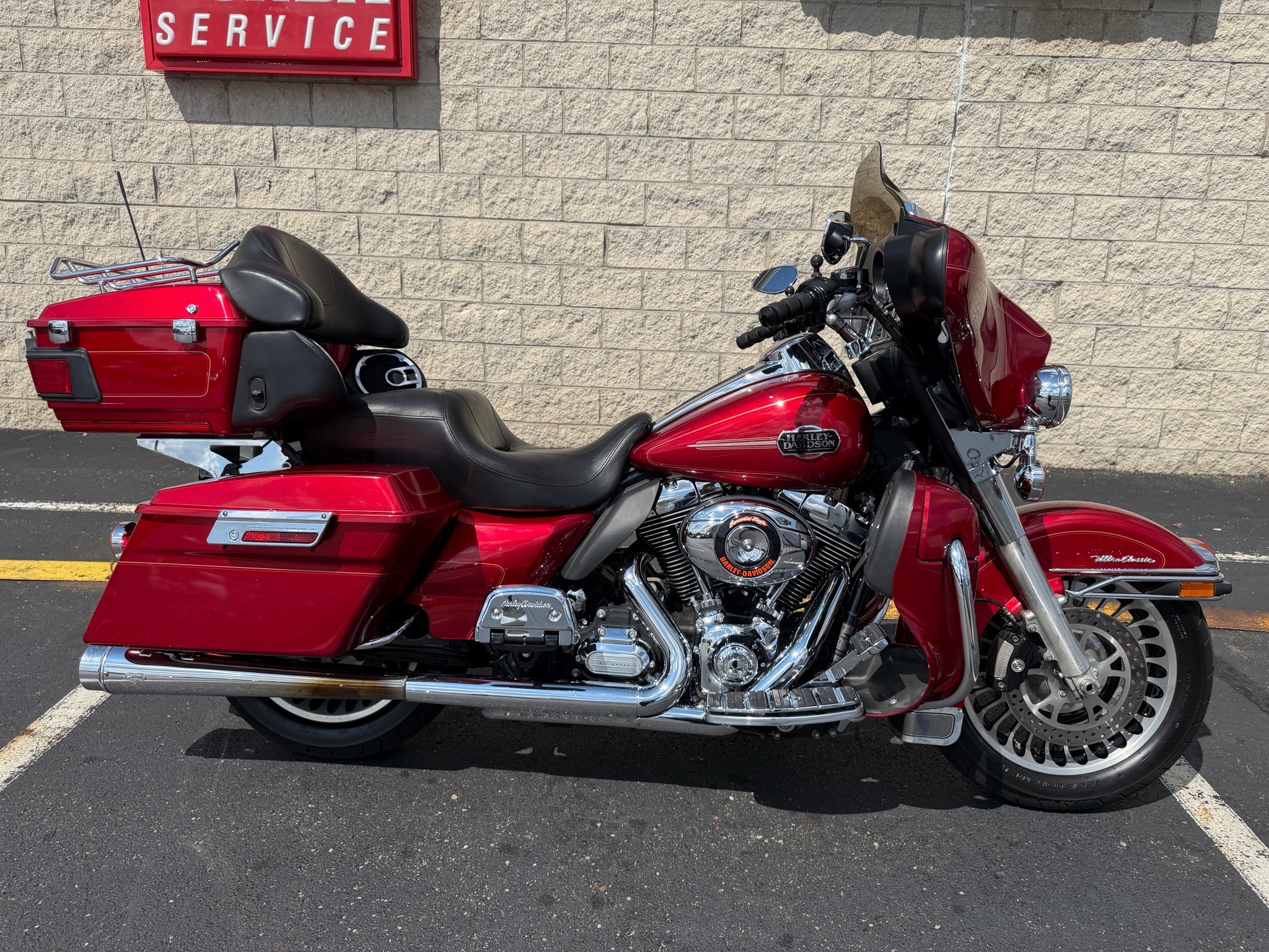 2012 Harley-Davidson Ultra Classic® Electra Glide® ULTRA CLASSIC FLHTCU in Massillon, OH