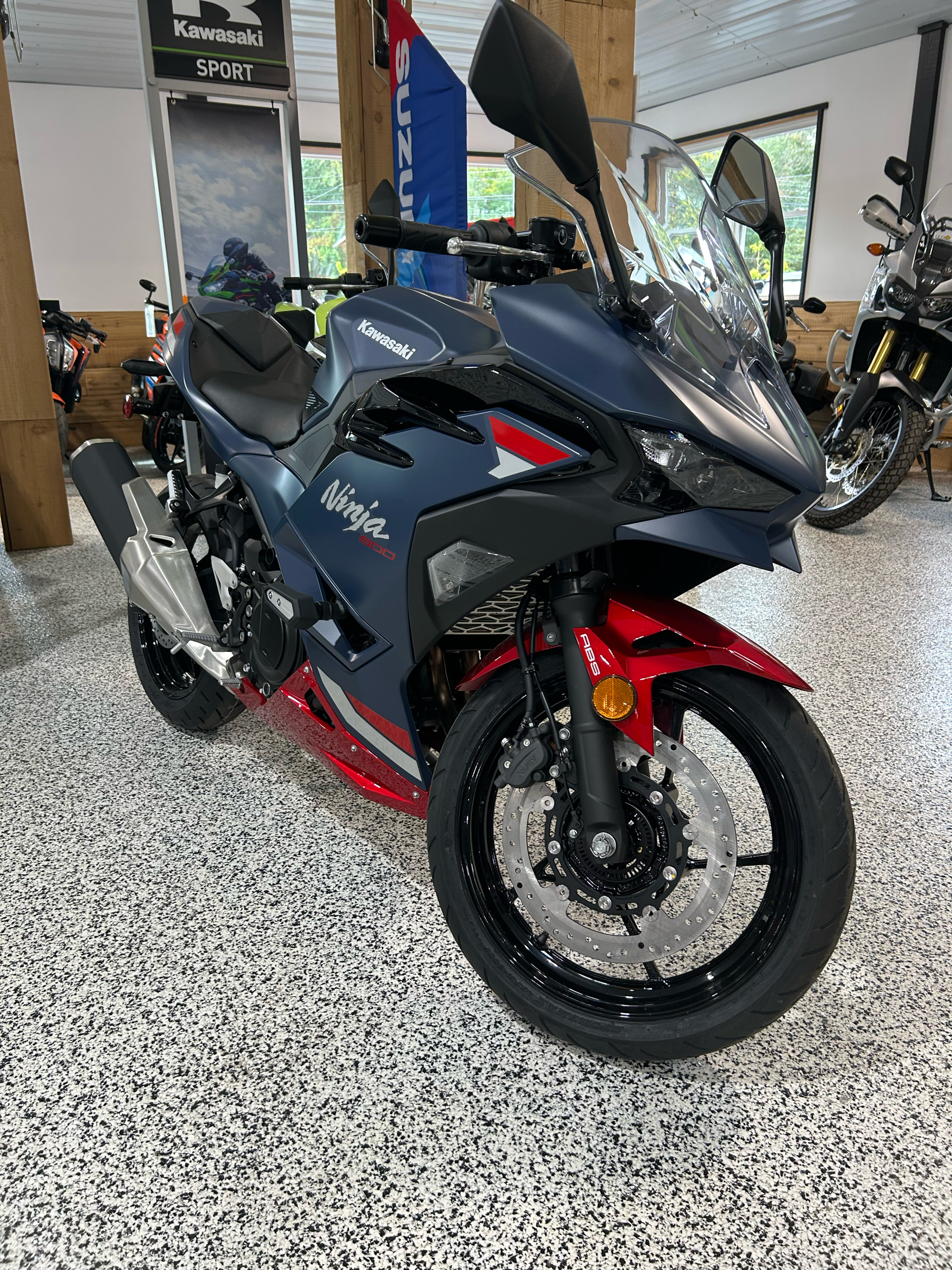 2026 Kawasaki Ninja® 500 SE ABS SE ABS in Newfield, NJ