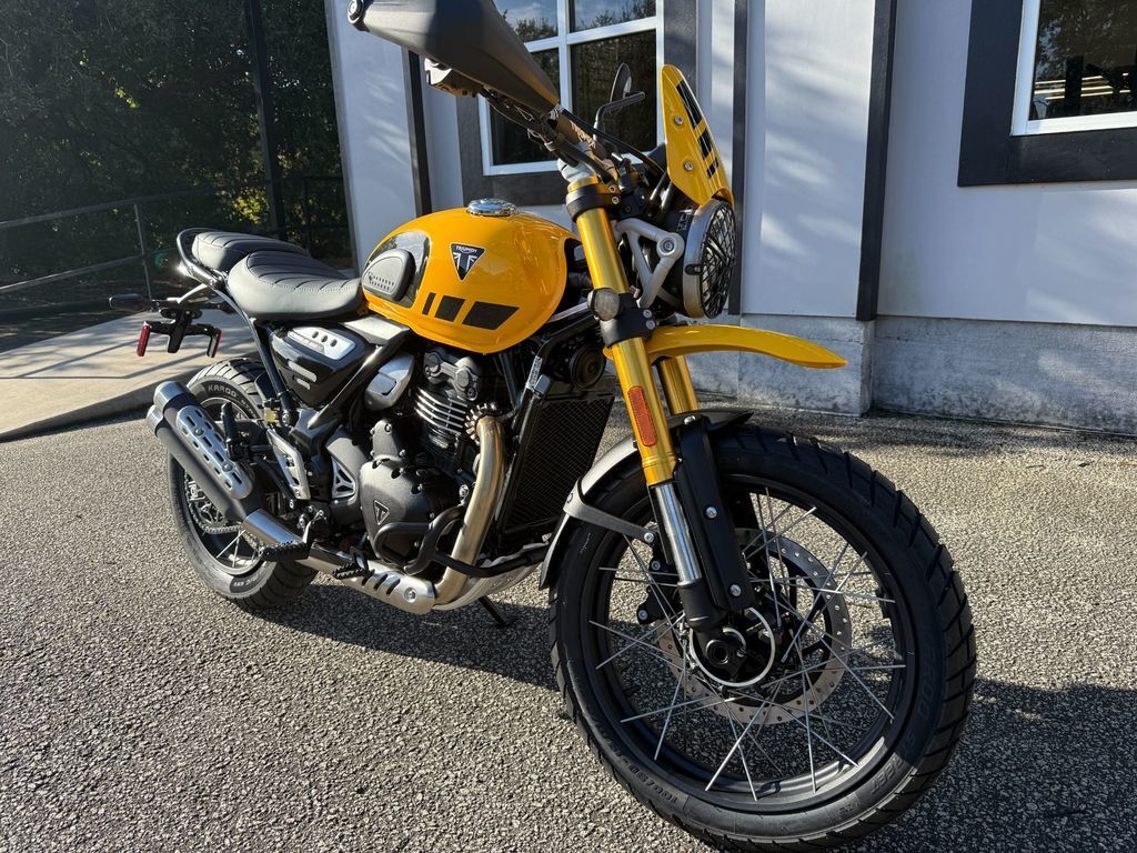 2026 Triumph Scrambler 400 XC Racing Yellow 400 XC in Romney, WV