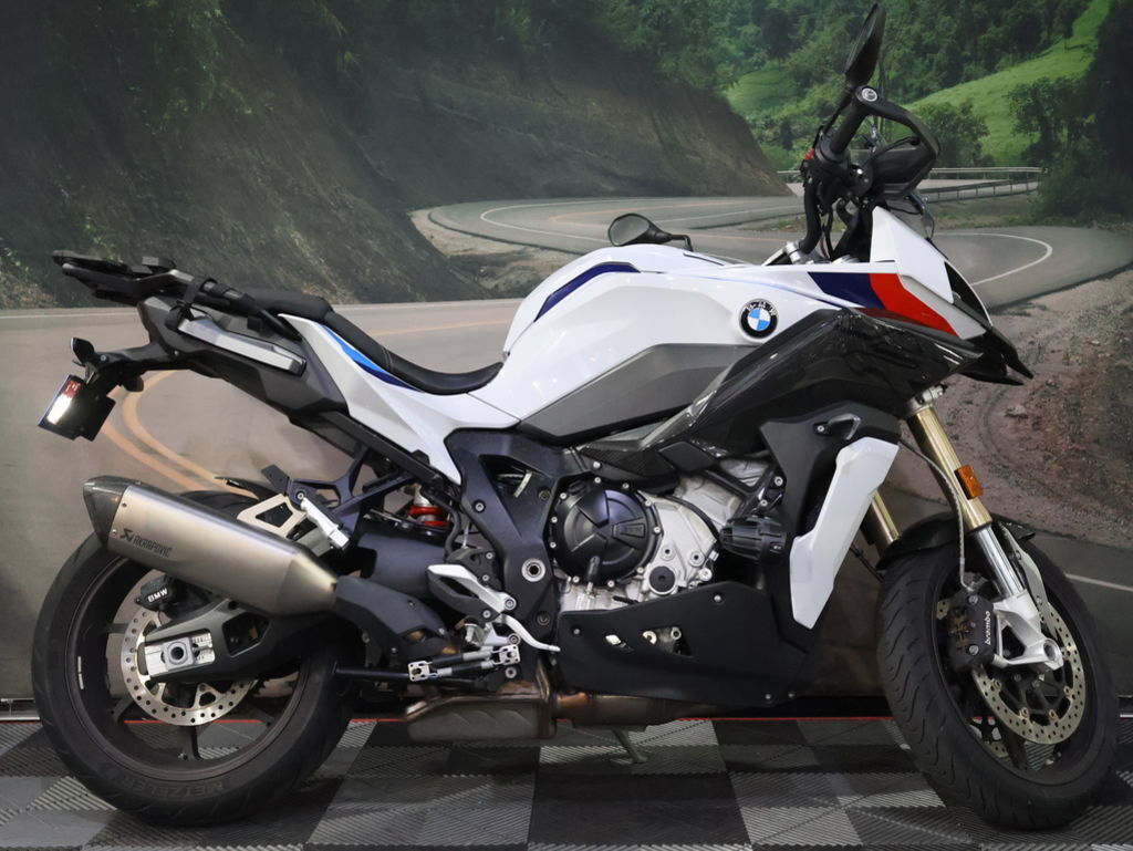 2023 BMW S 1000 XR Light White/M Motorsport 1000 XR in Chatsworth, CA