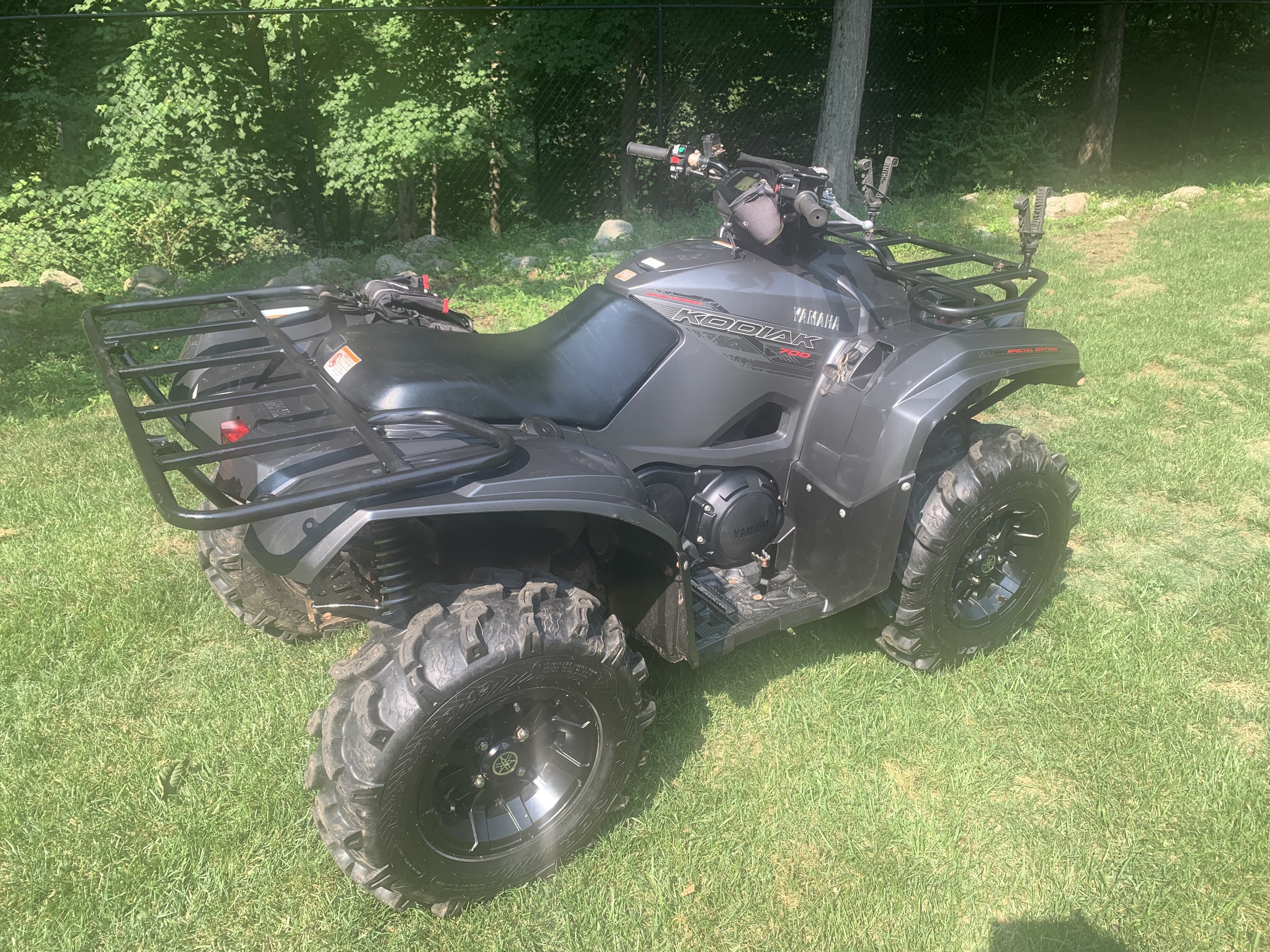 2016 Yamaha KODIAK 700 EPS SE 4WD in stony point NY