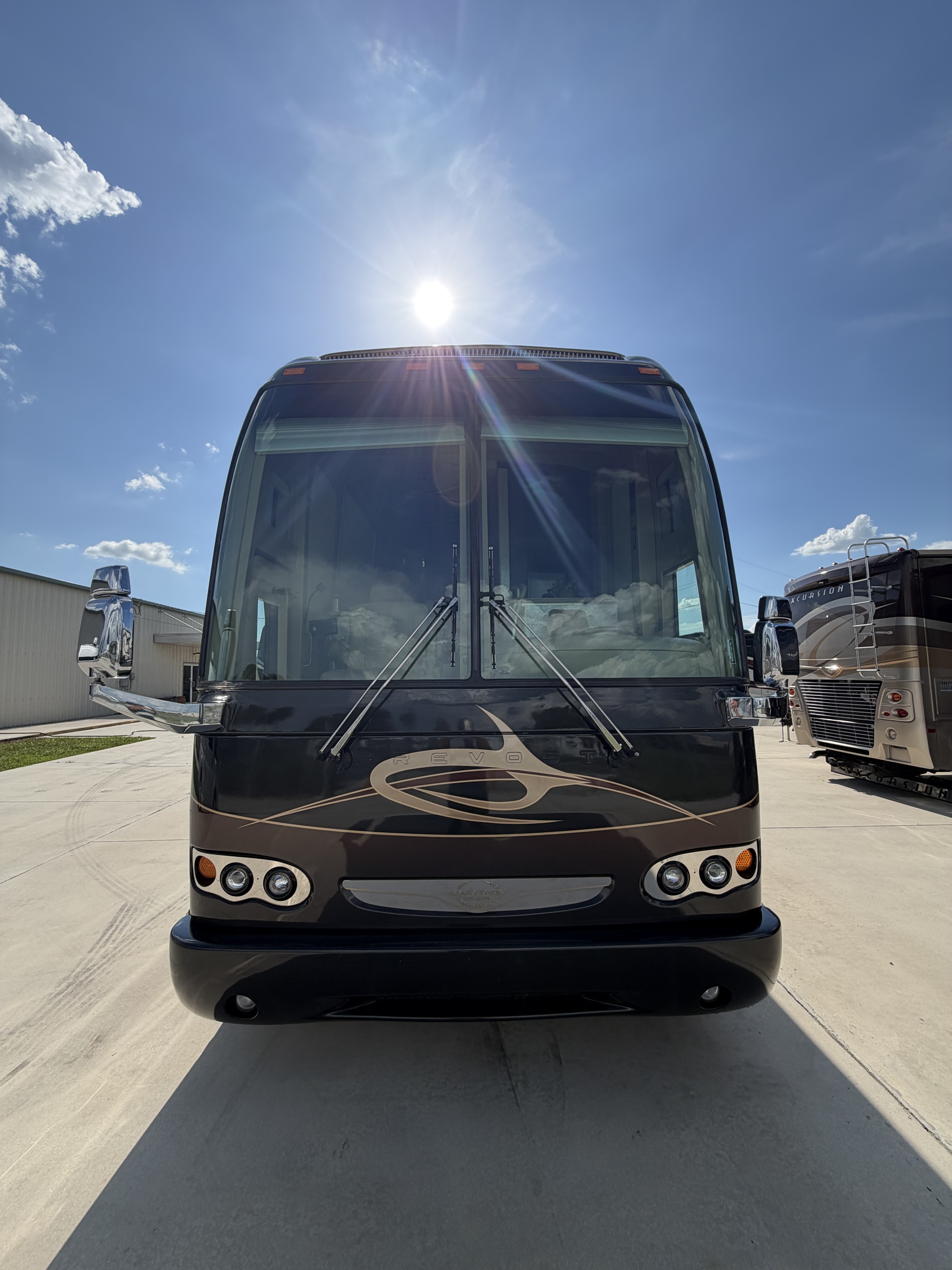 2004 Prevost MARATHON COACH H3-45 in okeechobee FL