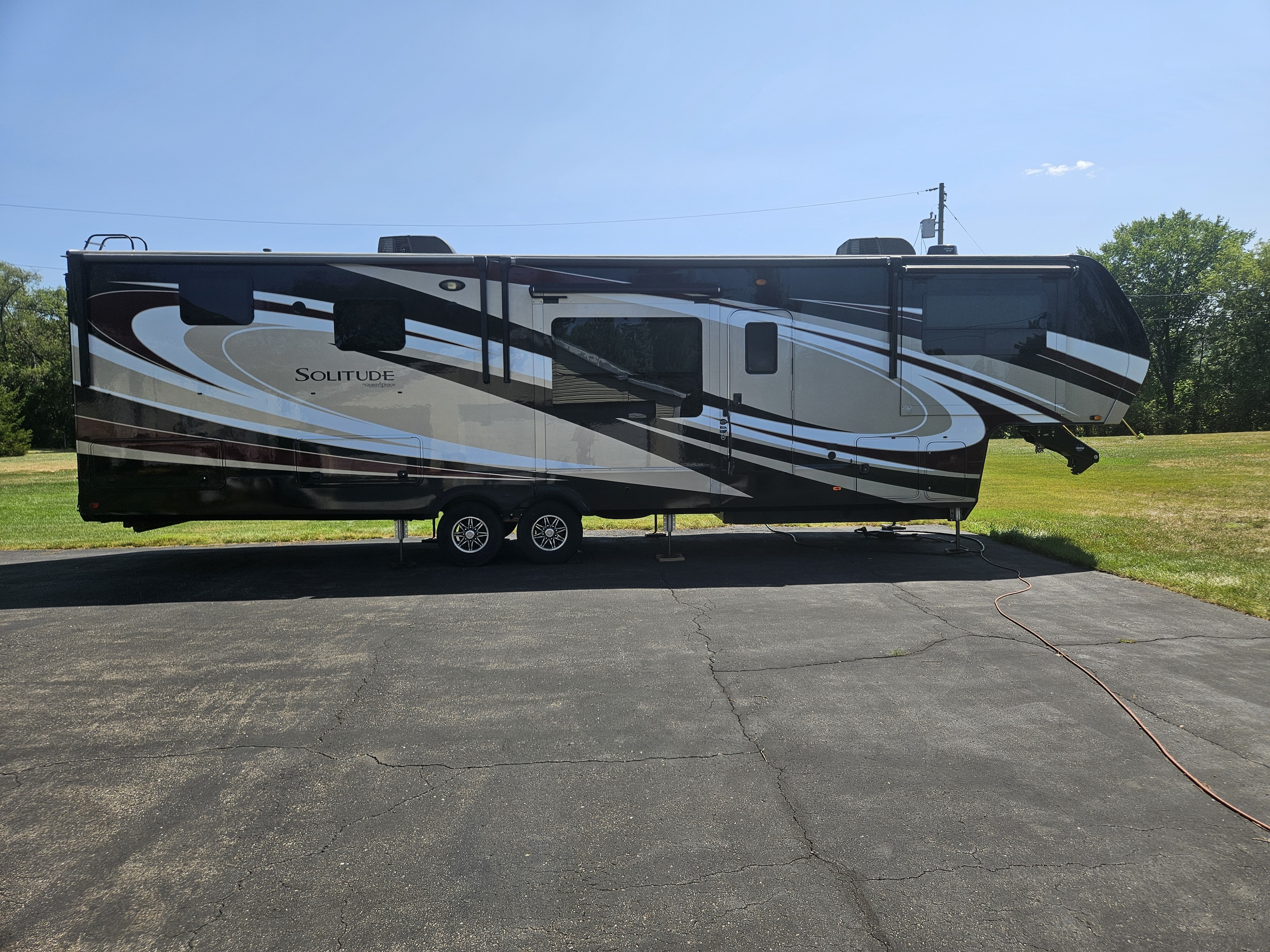 2019 Grand Design SOLITUDE 380FL R in canton MI