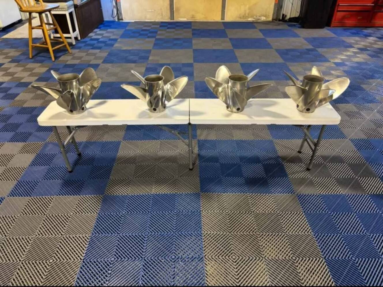 A photo of this 2008 Fountain 38 LIGHTNING