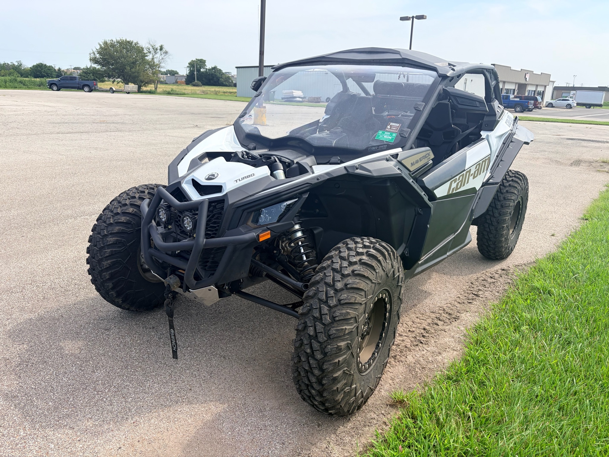 2023 Can-Am MAVERICK DS 64 TURBO Recreation / Sport ATV