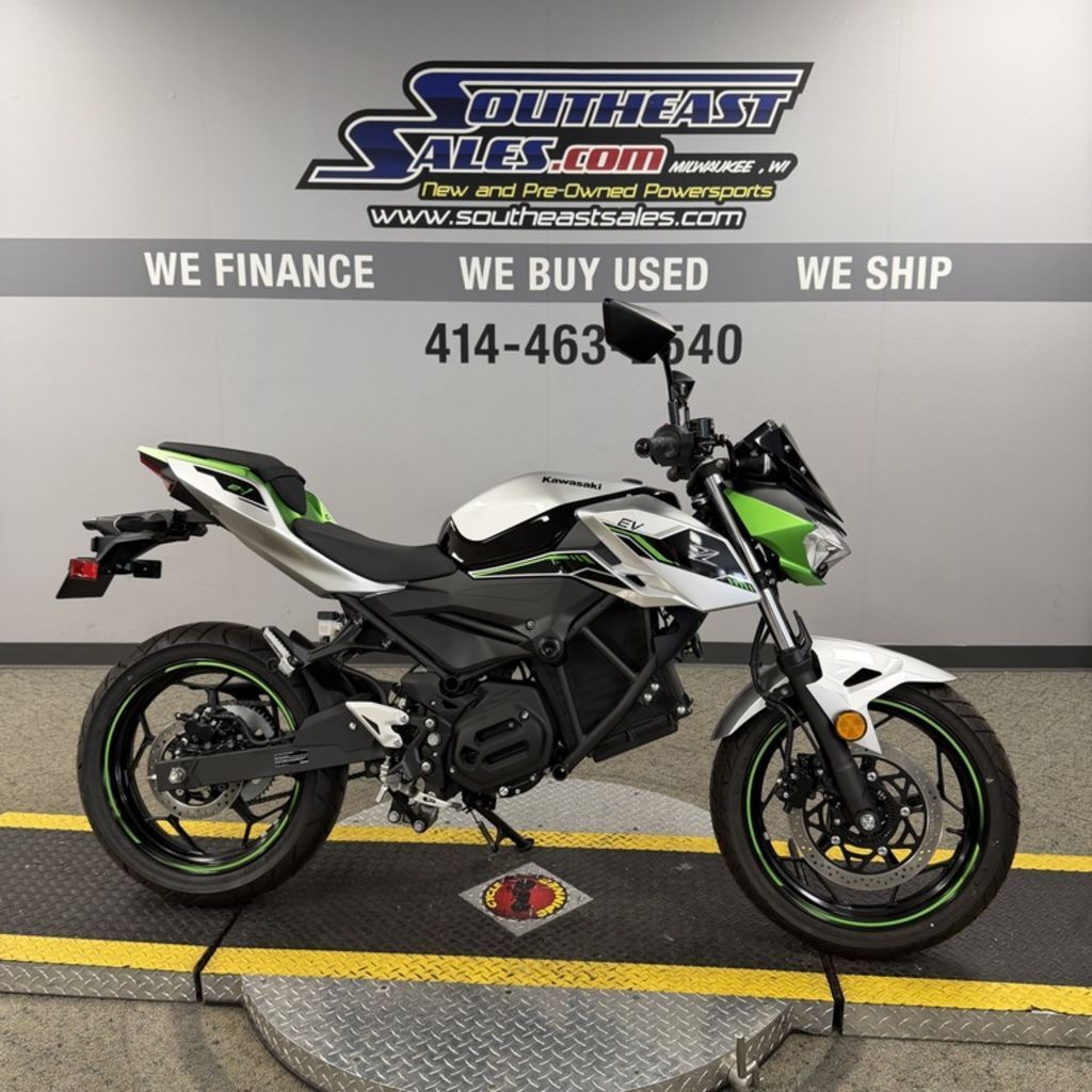 2024 Kawasaki Z e-1 ABS ABS in Milwaukee, WI