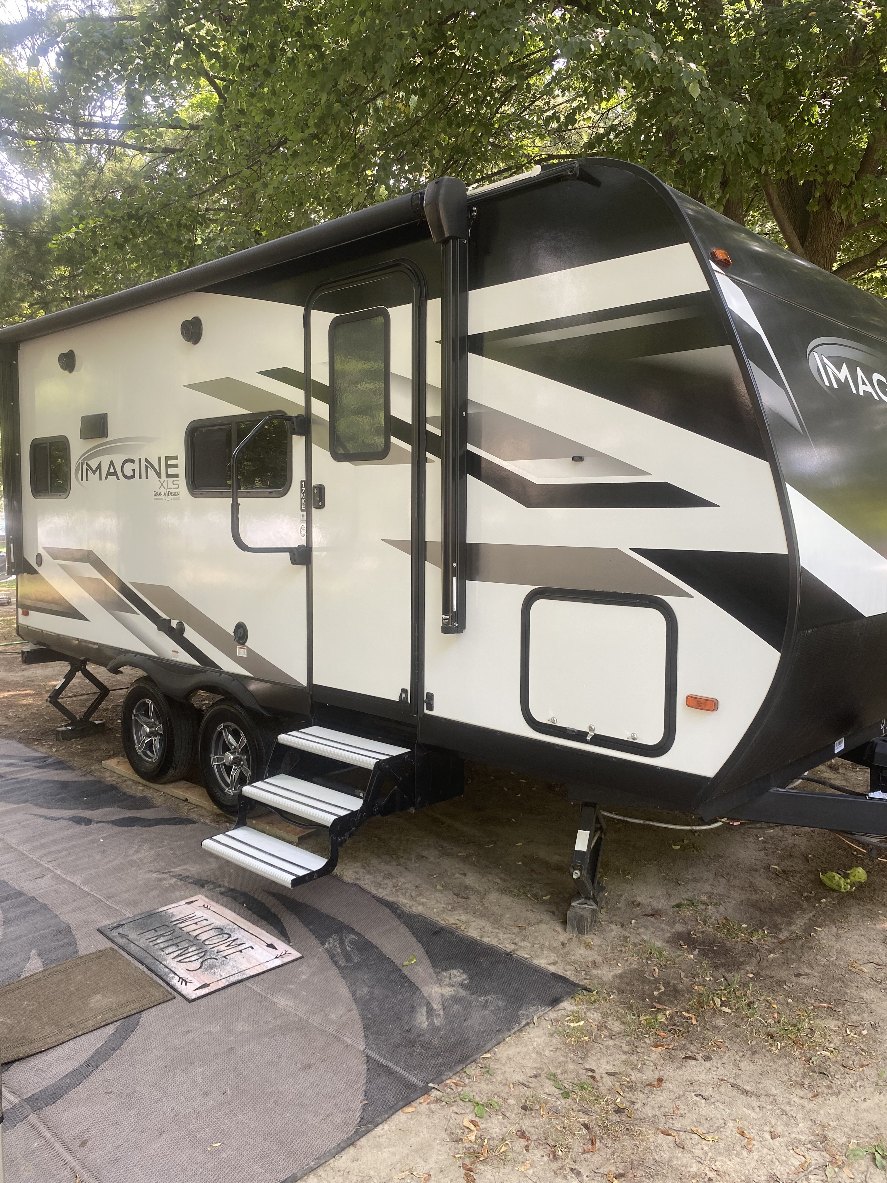 2023 Grand Design IMAGINE XLS 17MKE in westland MI