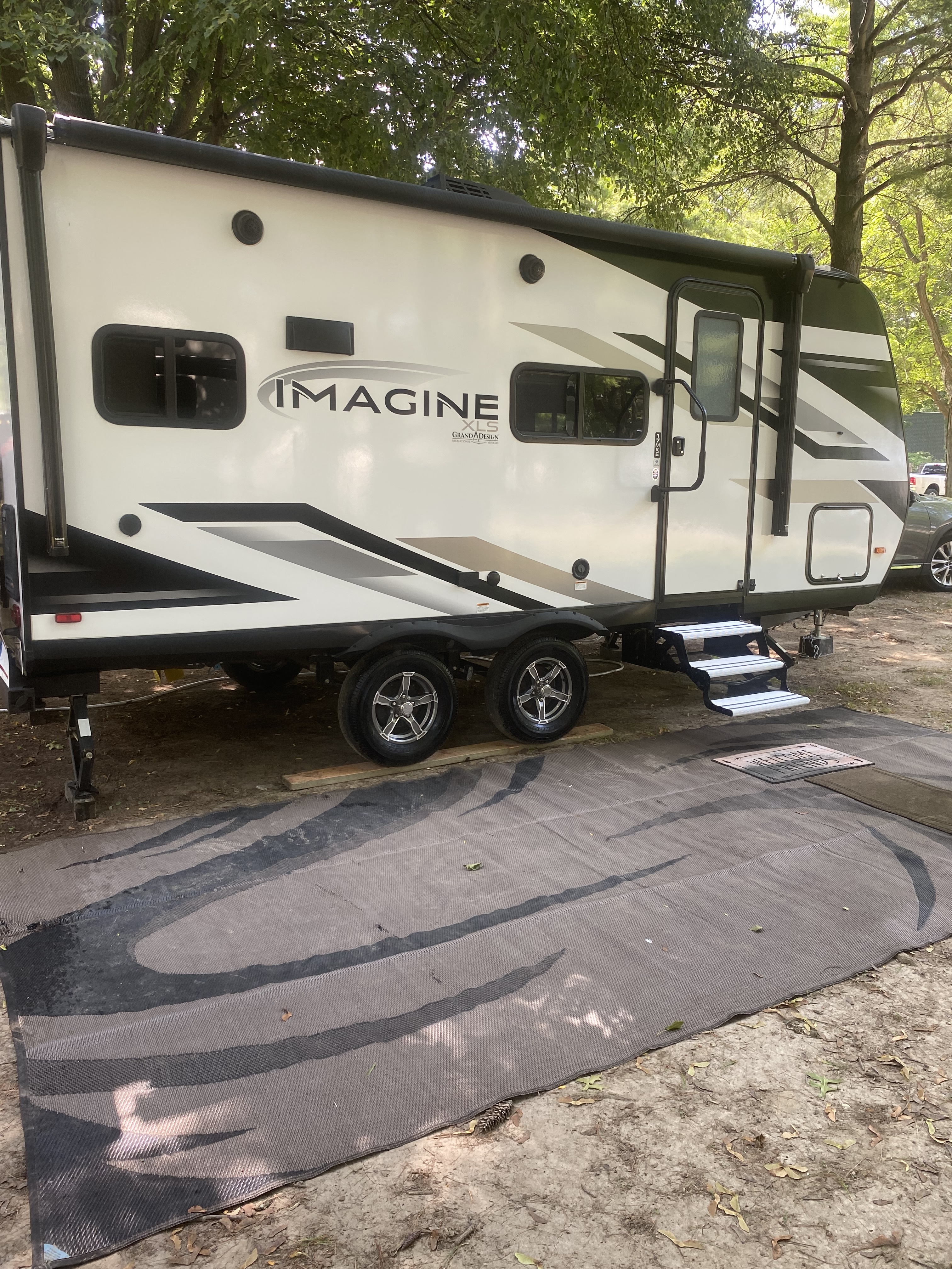 2023 Grand Design IMAGINE XLS 17MKE in westland MI