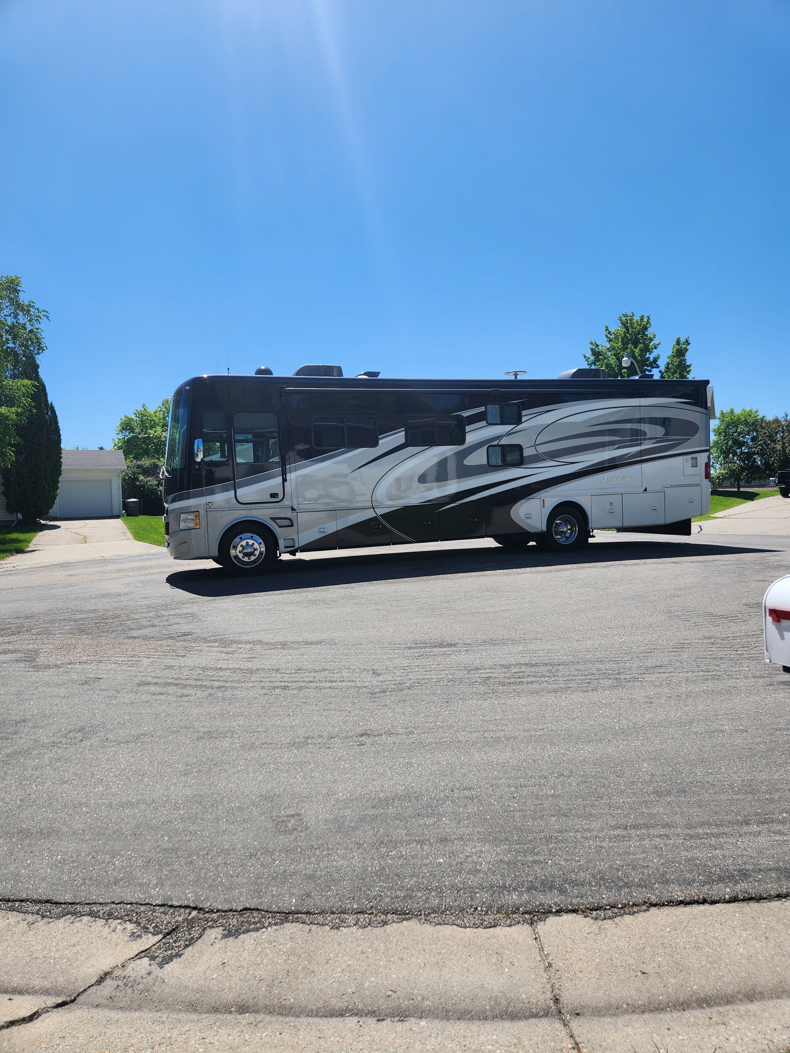2016 Tiffin Motorhomes ALLEGRO OPEN ROAD 36UA in papillion NE