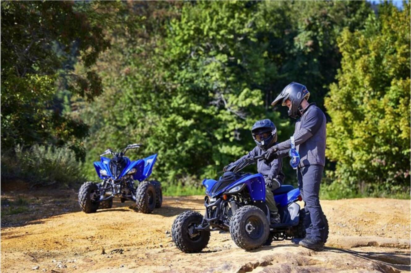 A photo of this 2022 Yamaha Raptor 90