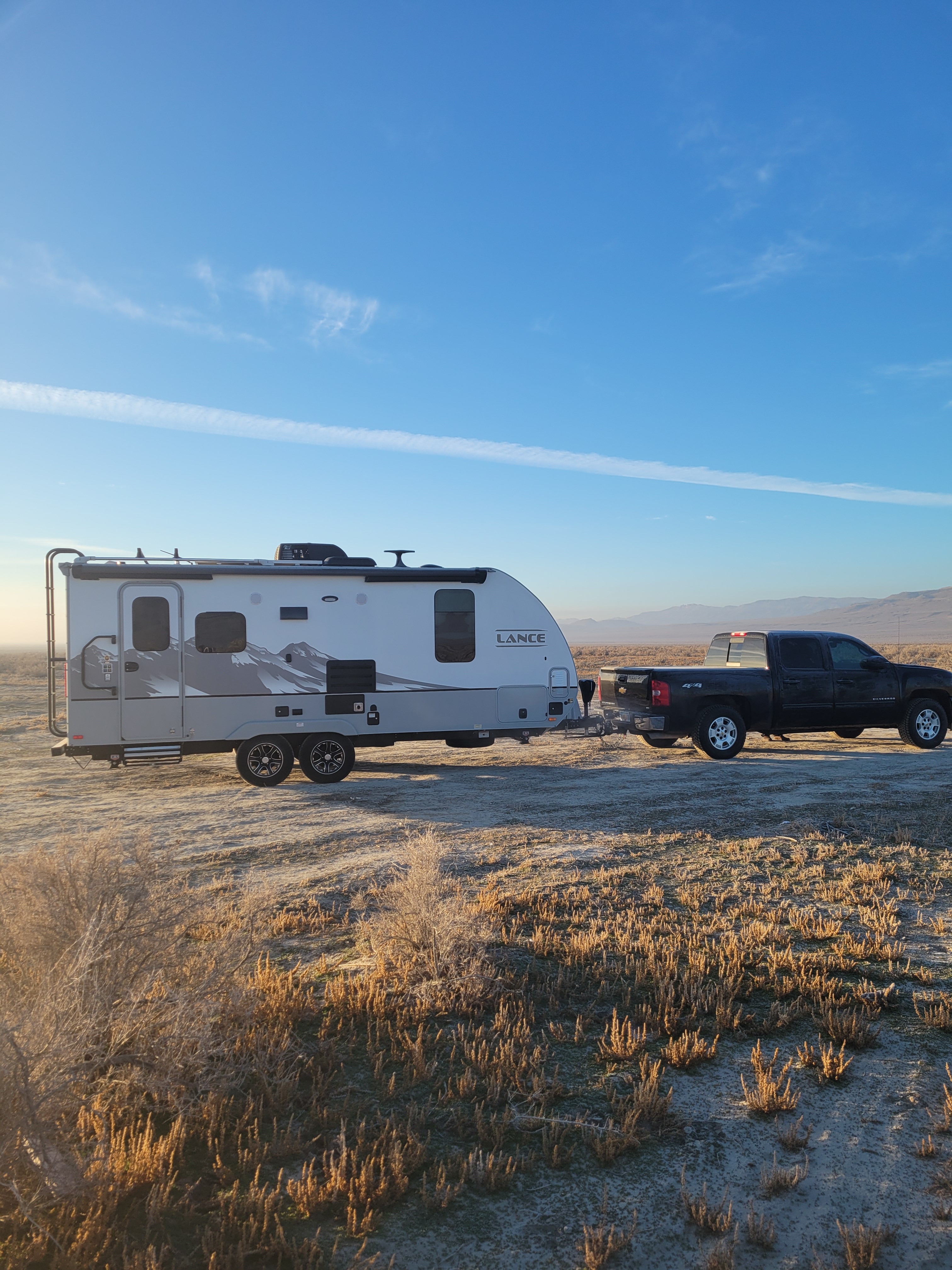 2021 Lance 1995 TRAVEL TRAILER in aurora CO