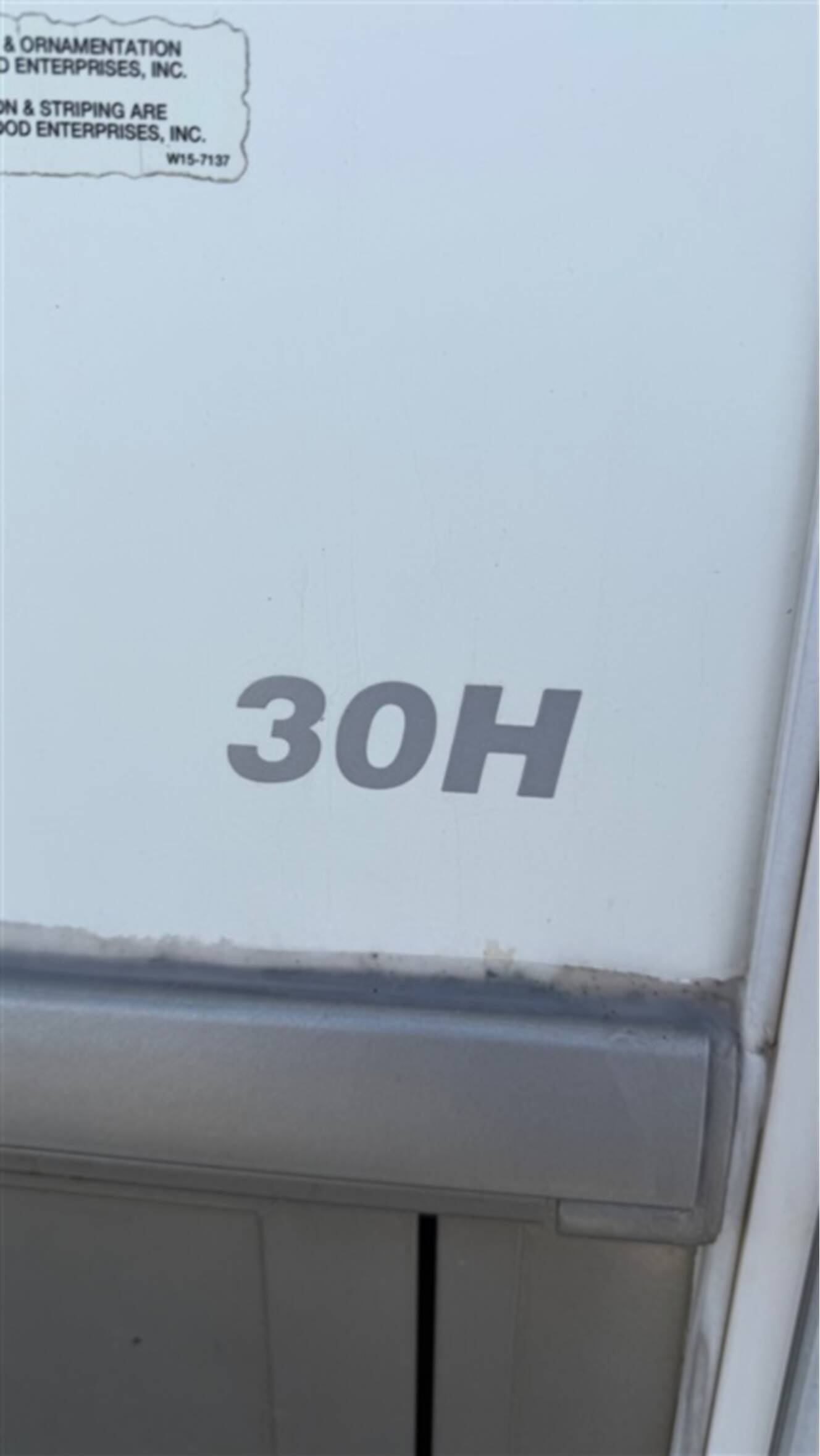 A photo of this 2001 Fleetwood STORM 30H