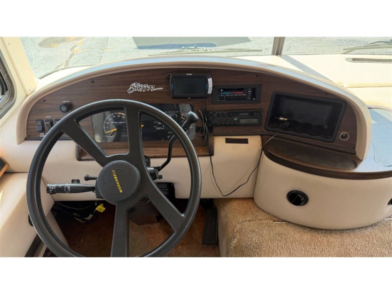 A photo of this 2001 Fleetwood STORM 30H