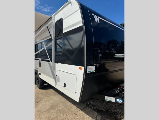 2026 Winnebago Thrive 18FBS RV