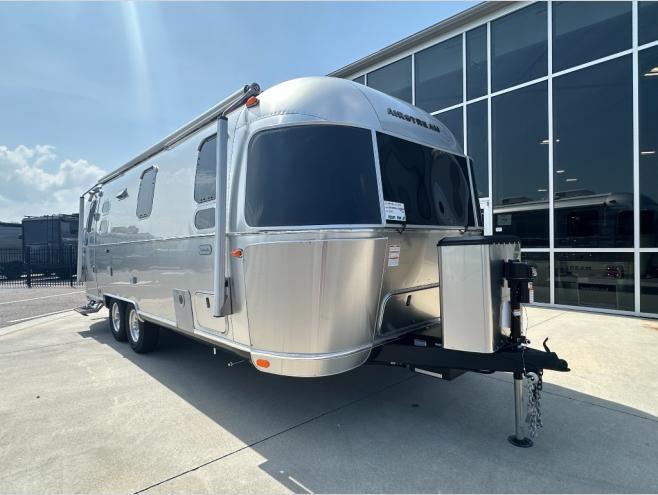 2027 Airstream Globetrotter 25FB Twin in richmond hill GA