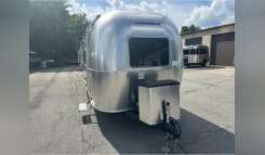 2026 Airstream World Traveler 22RB RV