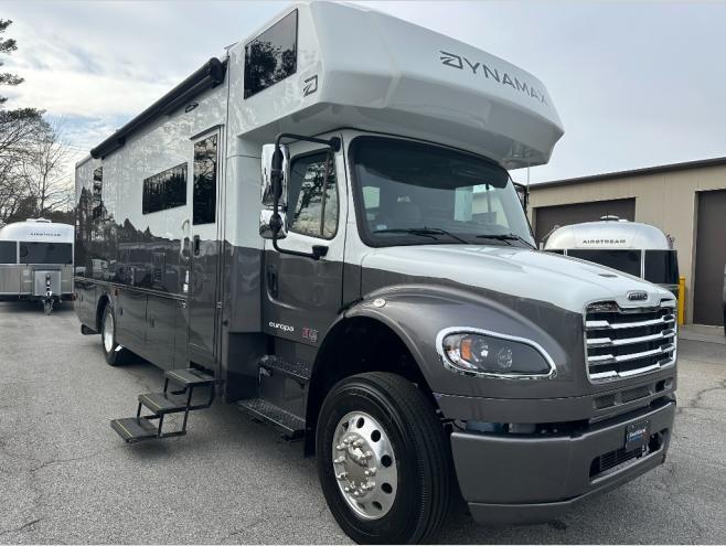 2026 Dynamax Europa 31SS RV