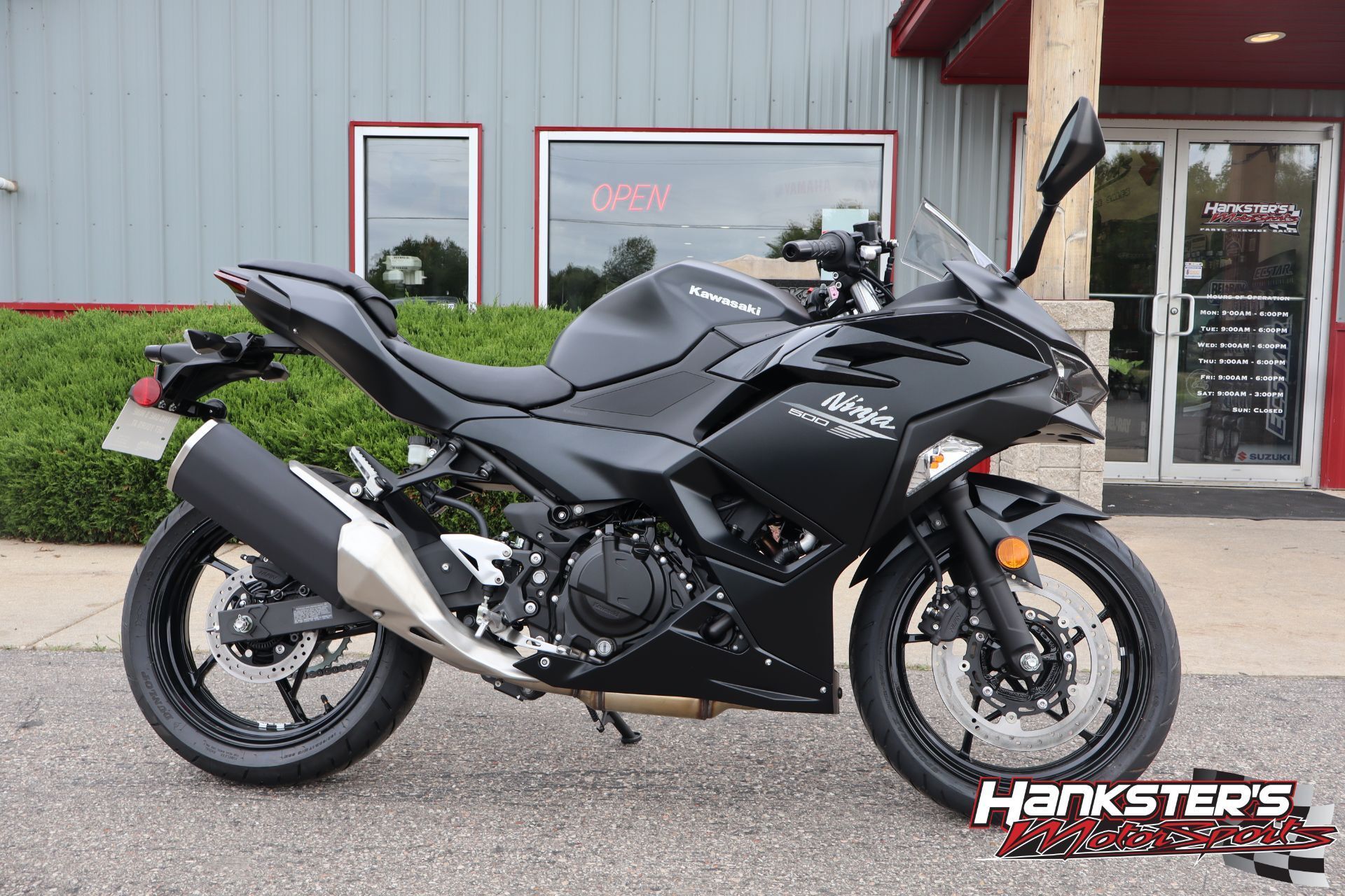 2026 Kawasaki Ninja® 500 BASE in Janesville, WI