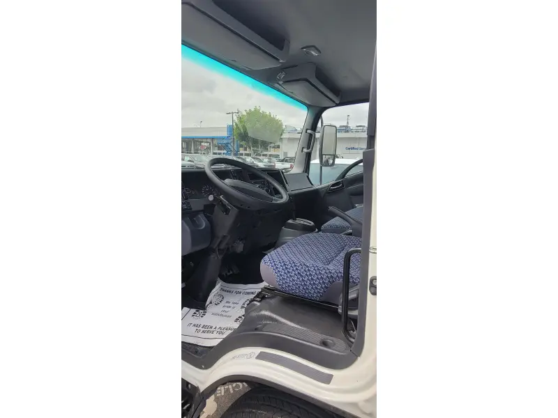 2025 CHEVROLET 5500XG