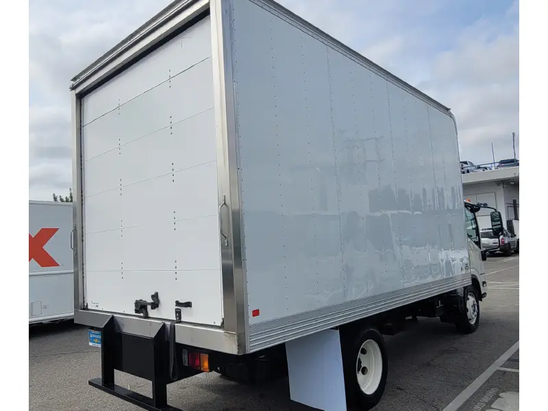 2025 CHEVROLET 5500XG