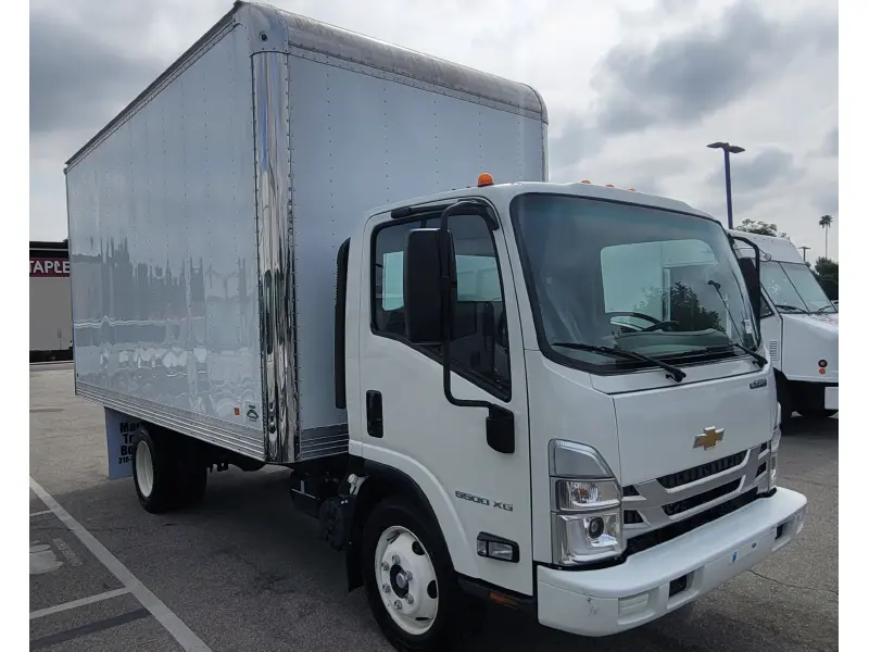 2025 CHEVROLET 5500XG