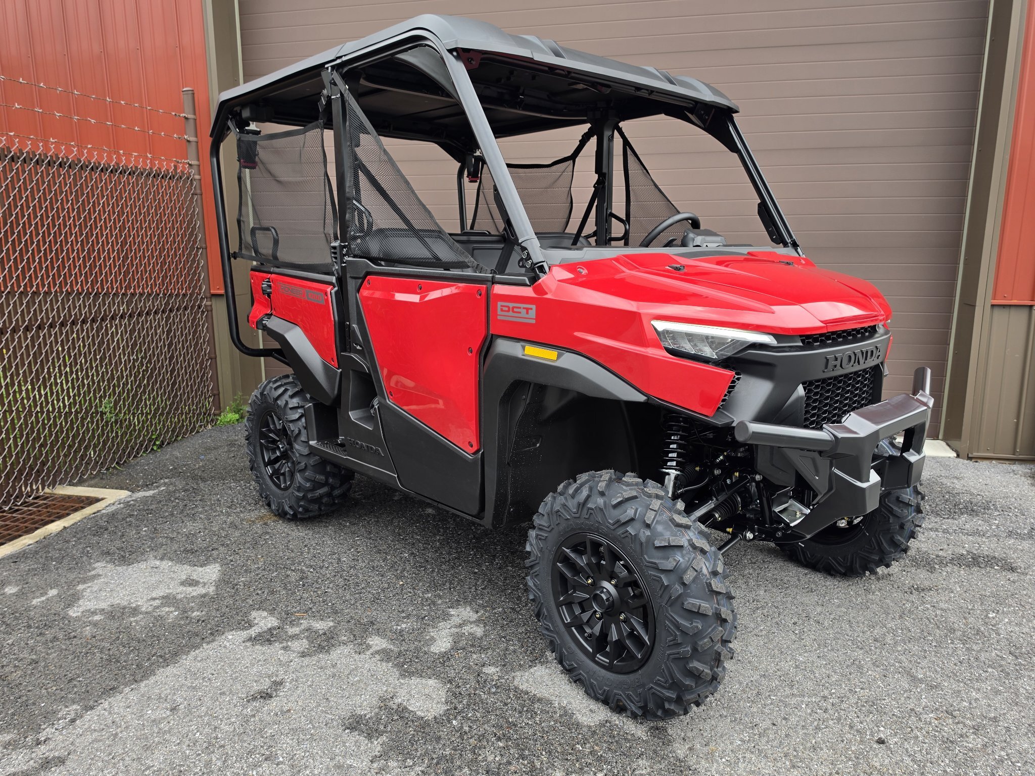 2026 Honda Pioneer 1000-5 Deluxe in tyrone PA