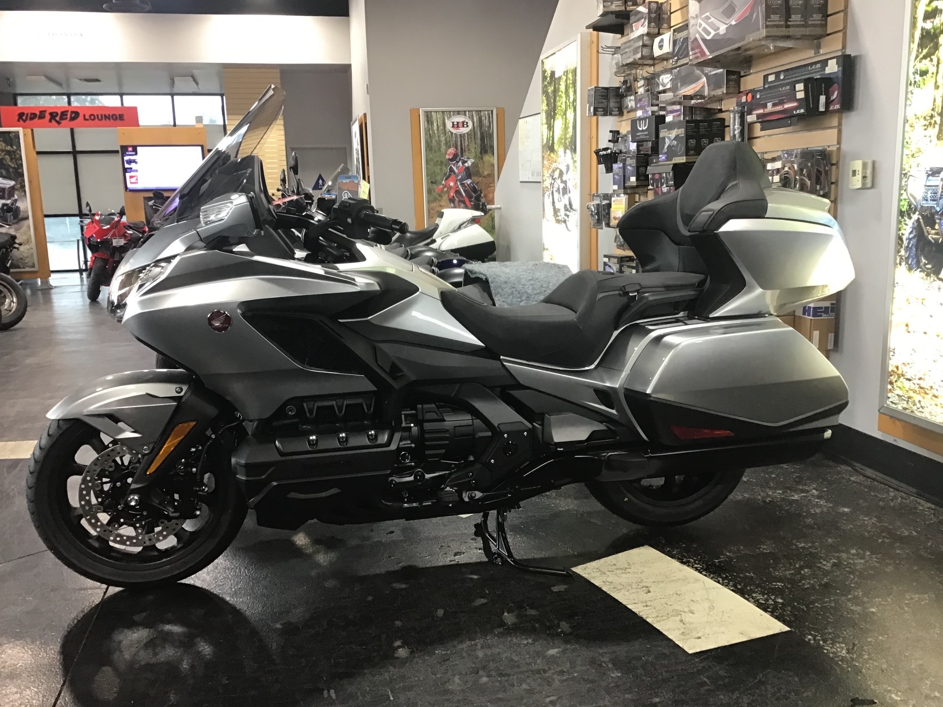 2025 Honda Gold Wing Tour Automatic DCT 1800 TOUR AUTOMATIC DCT in Huntington Beach, CA