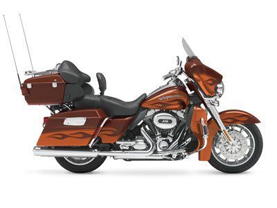 2010 Harley-Davidson CVO™ Ultra Classic® Electra Glide® CVO ULTRA CLASSIC in Burlington, IA