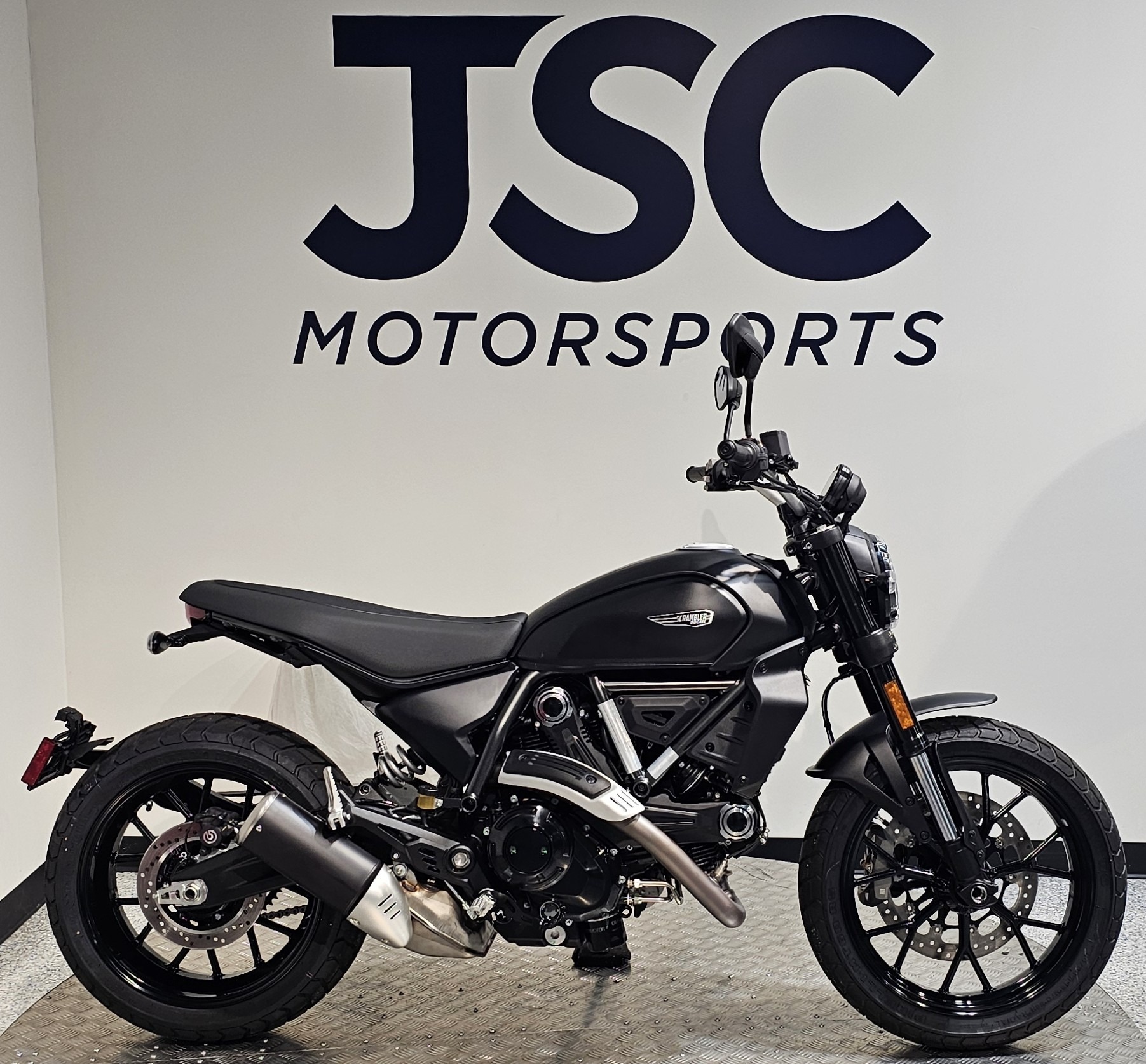 2027 Ducati Scrambler Icon Dark ICON in Albany, NY