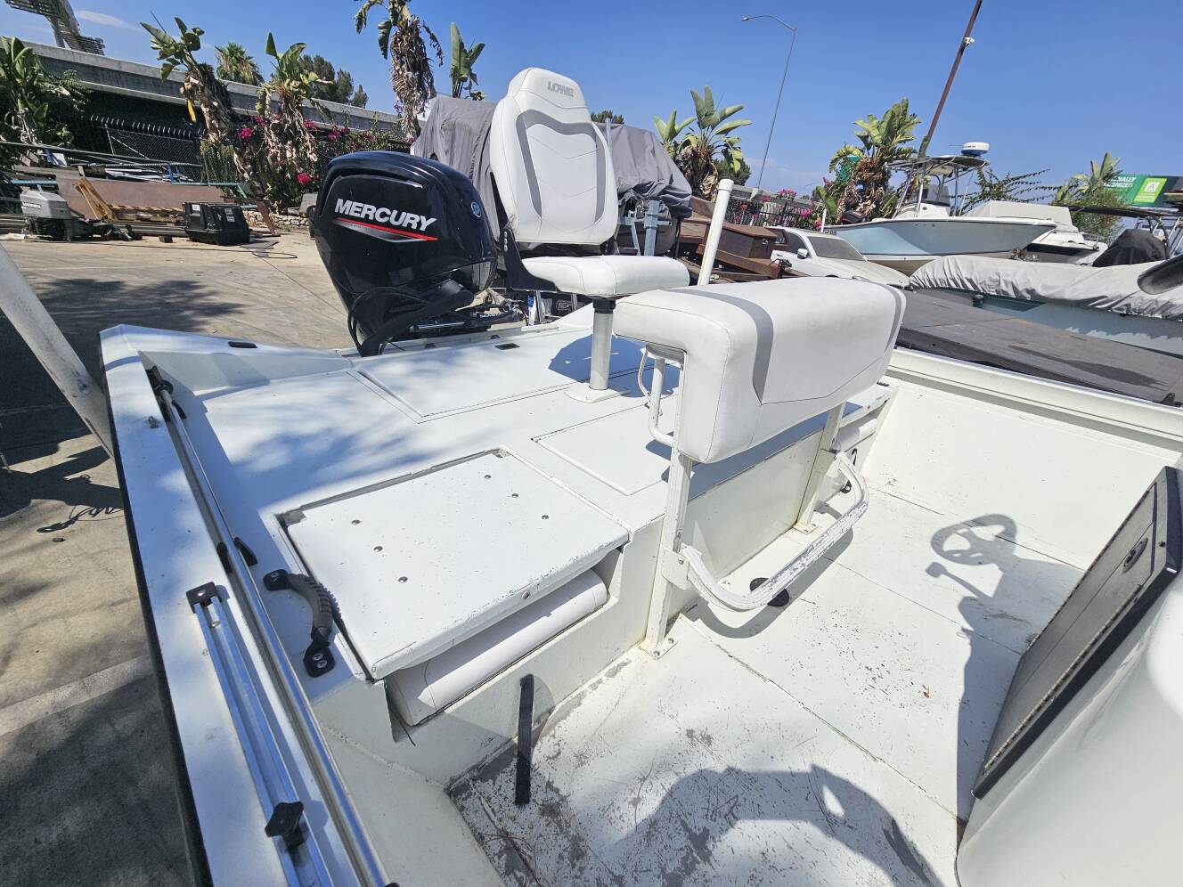A photo of this 2020 Lowe 20 BAY