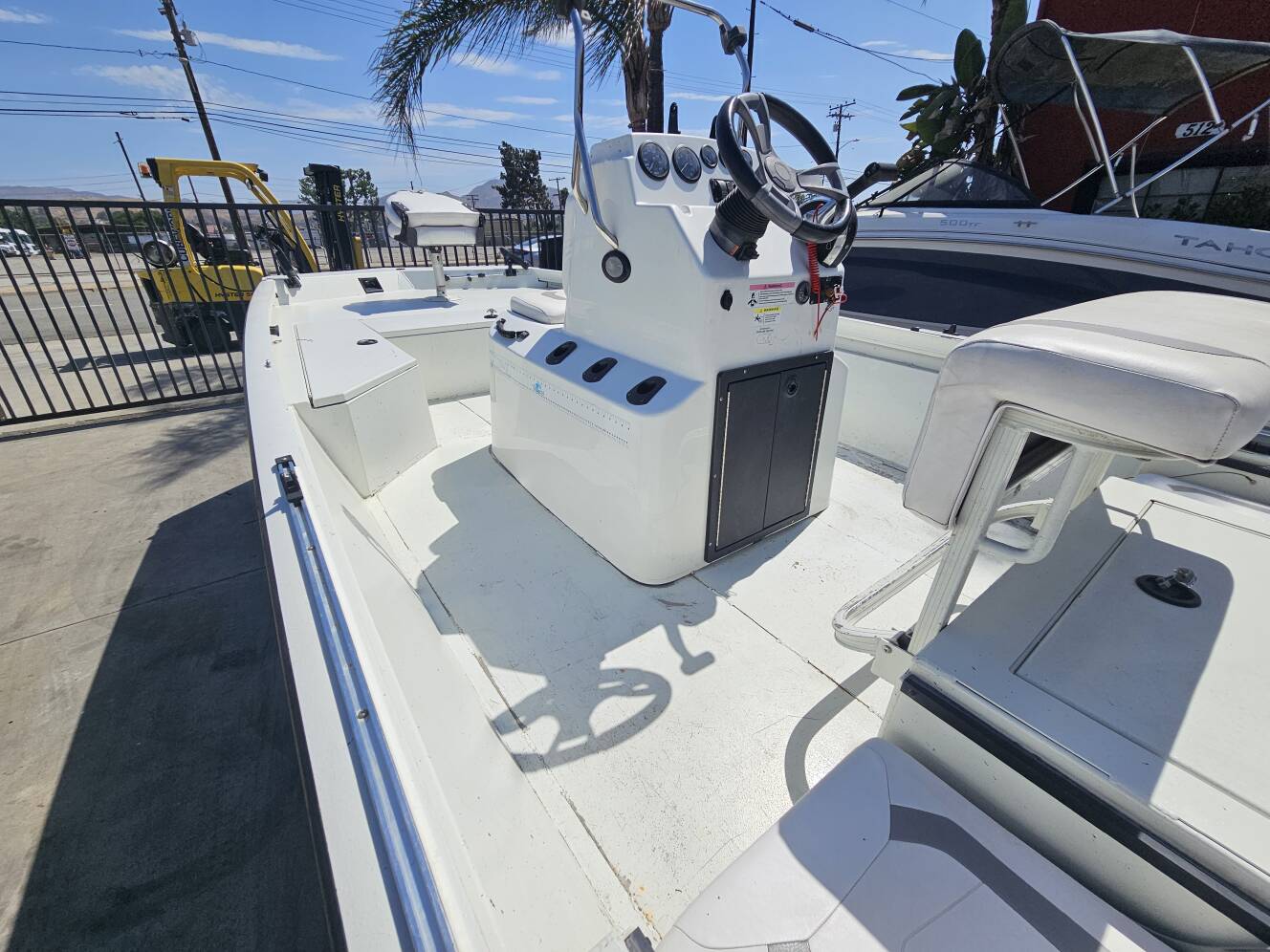 A photo of this 2020 Lowe 20 BAY