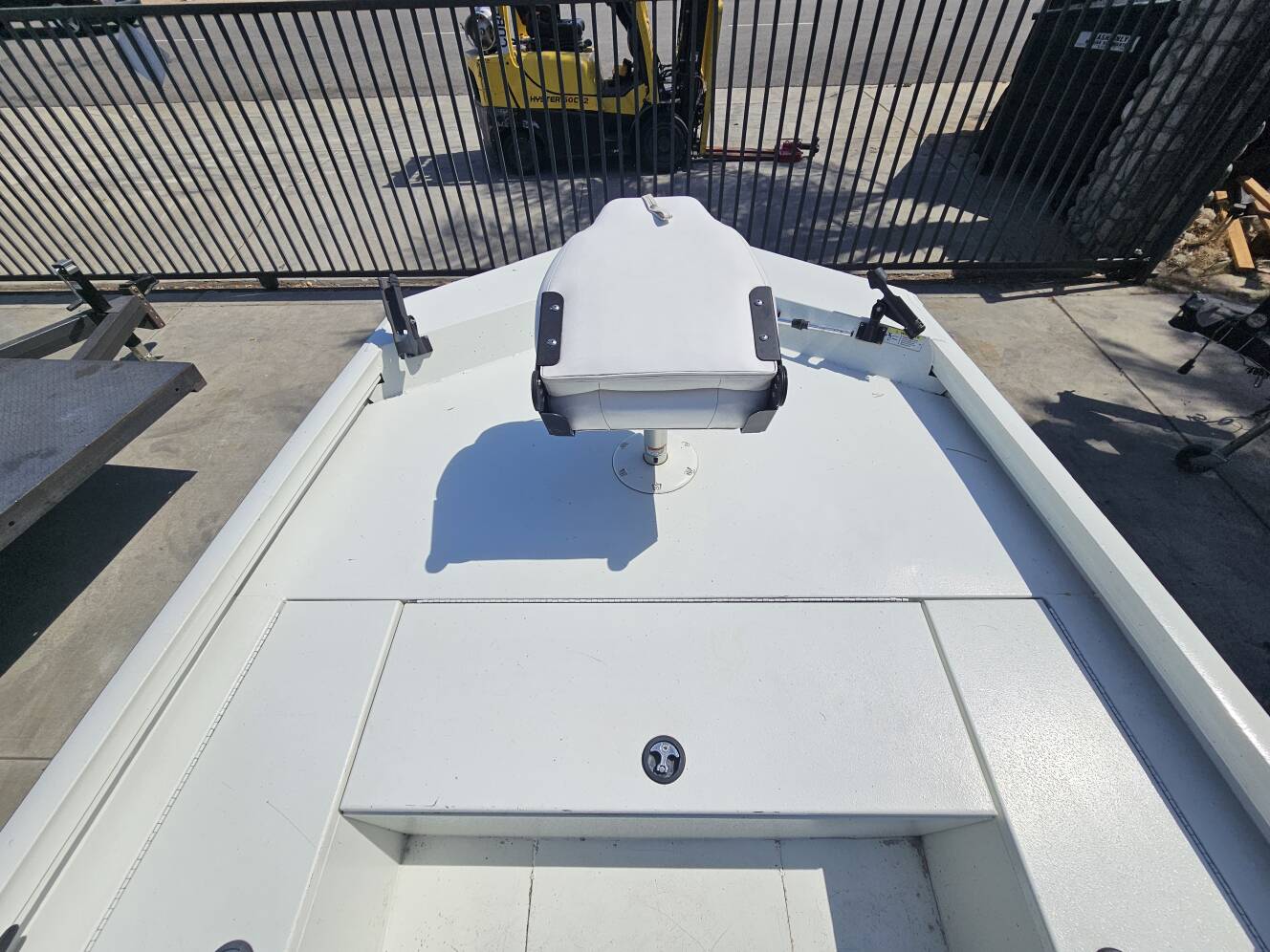 A photo of this 2020 Lowe 20 BAY