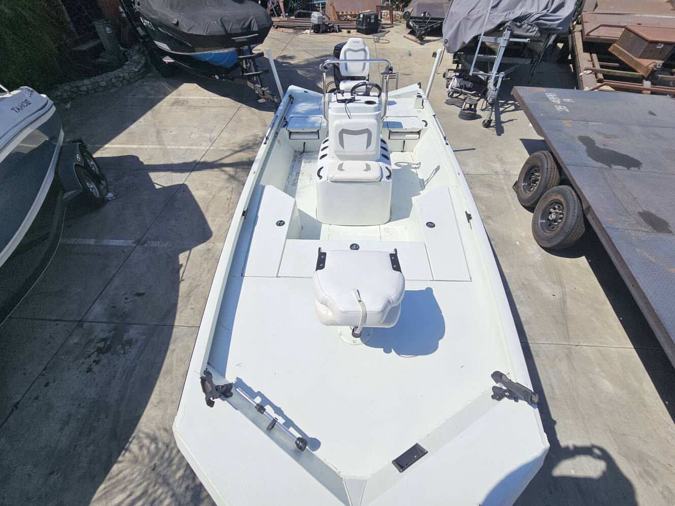 A photo of this 2020 Lowe 20 BAY