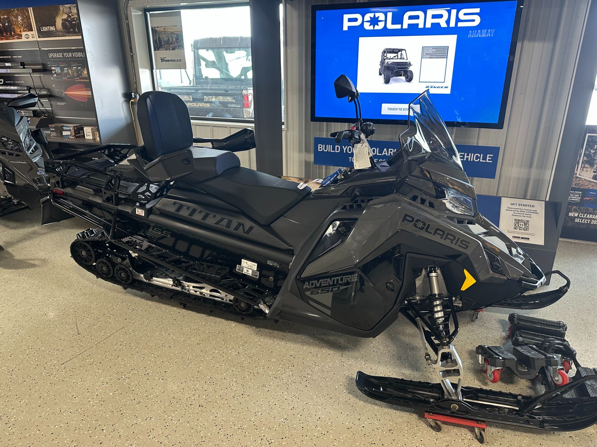 2025 Polaris 650 TITAN Adventure 155 1.5 ES 650 155 in antigo WI