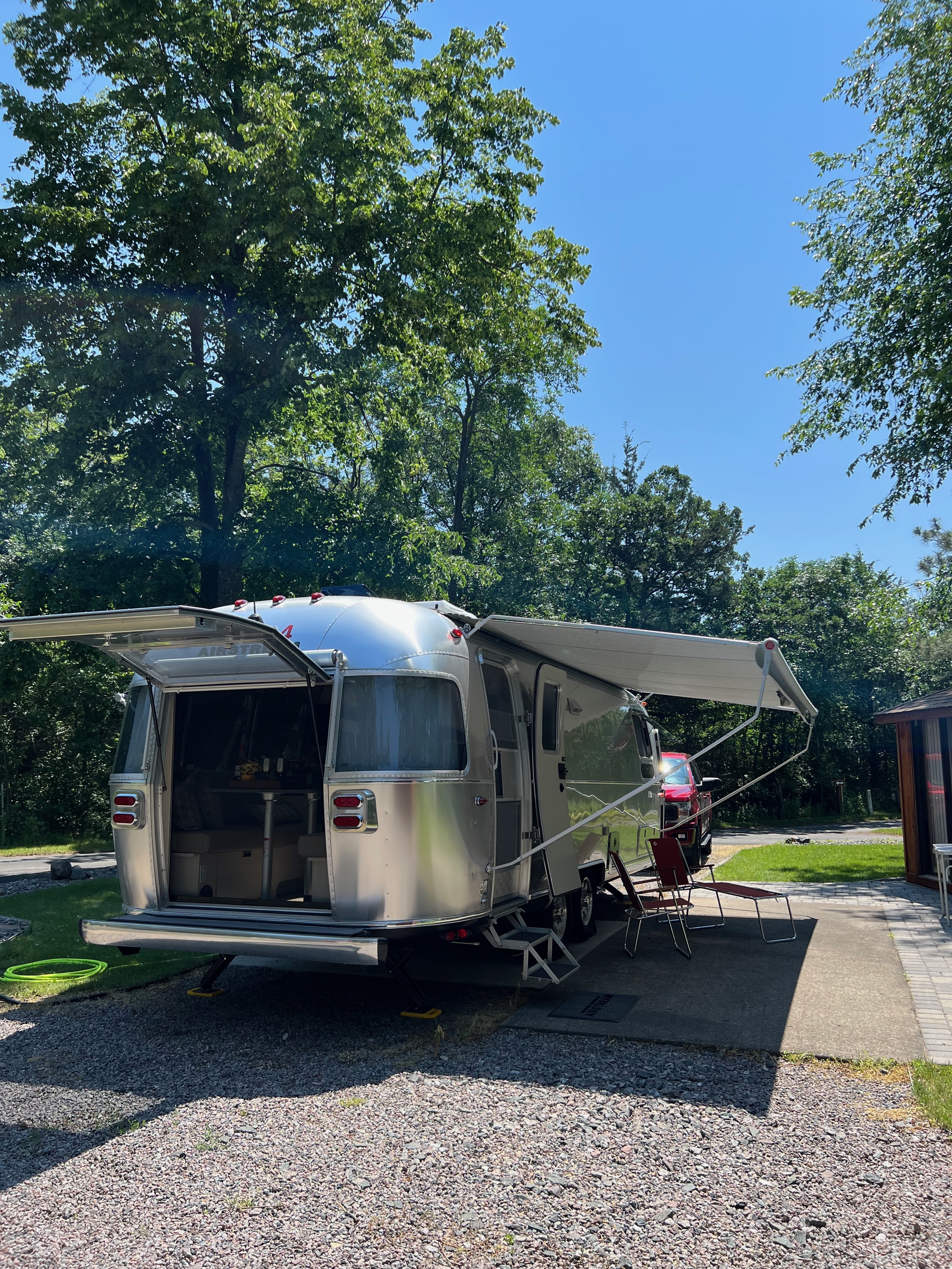 2022 Airstream FLYING CLOUD 27FB TWIN in deforest WI