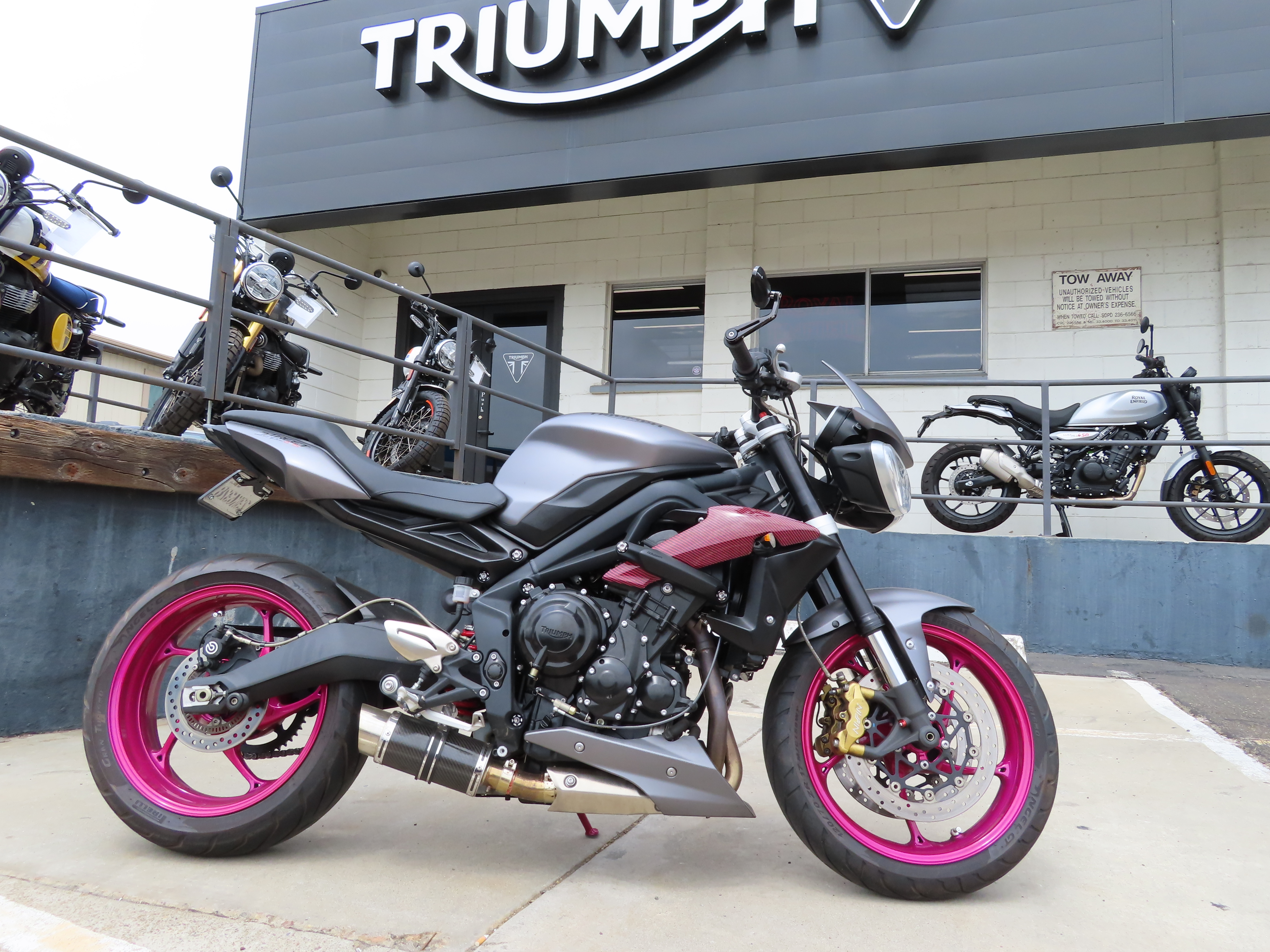 2017 Triumph STREET TRIPLE 675 675 in San Diego, CA