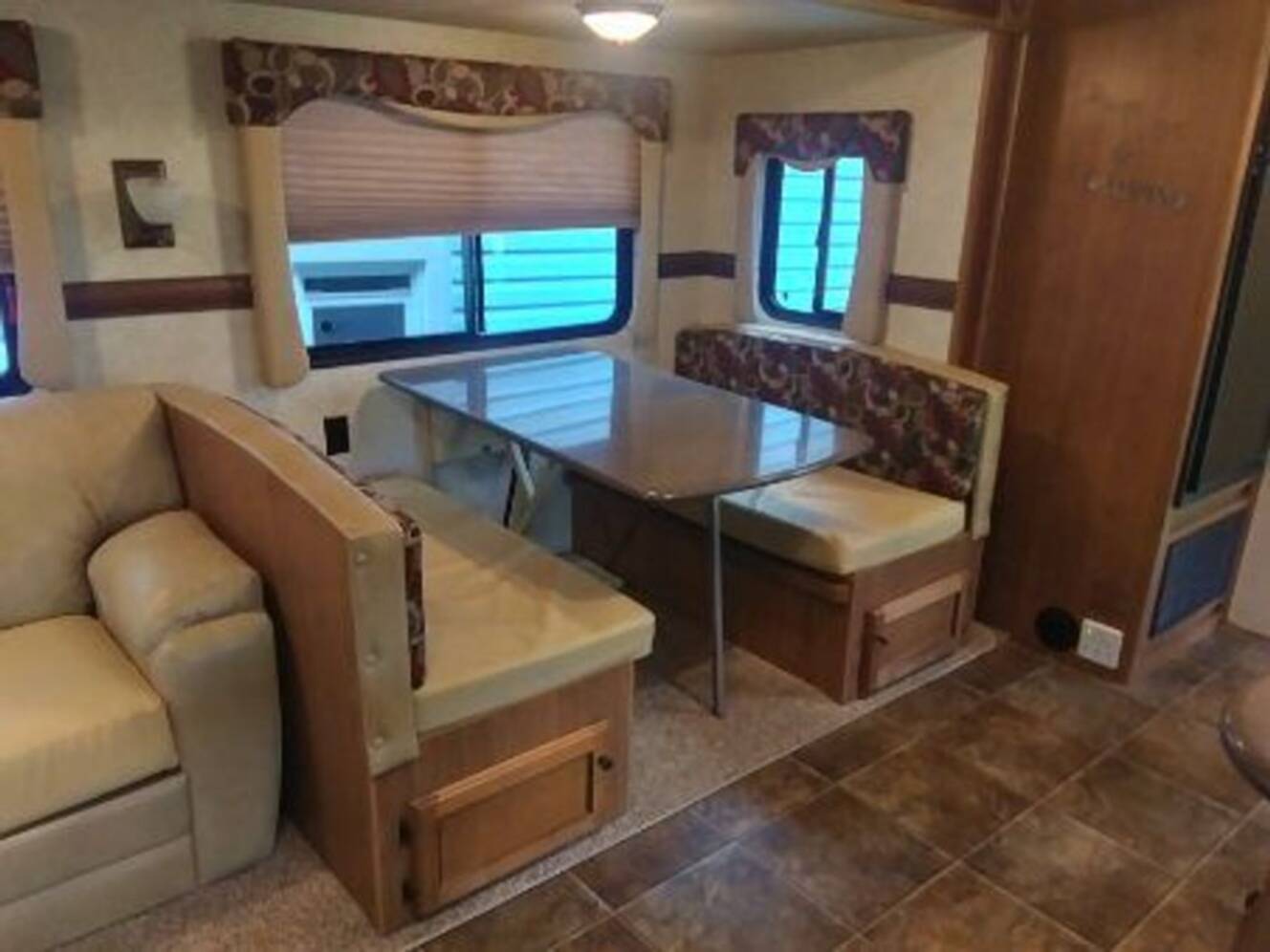A photo of this 2013 Crossroads Sunset Trail Reserve 30RE