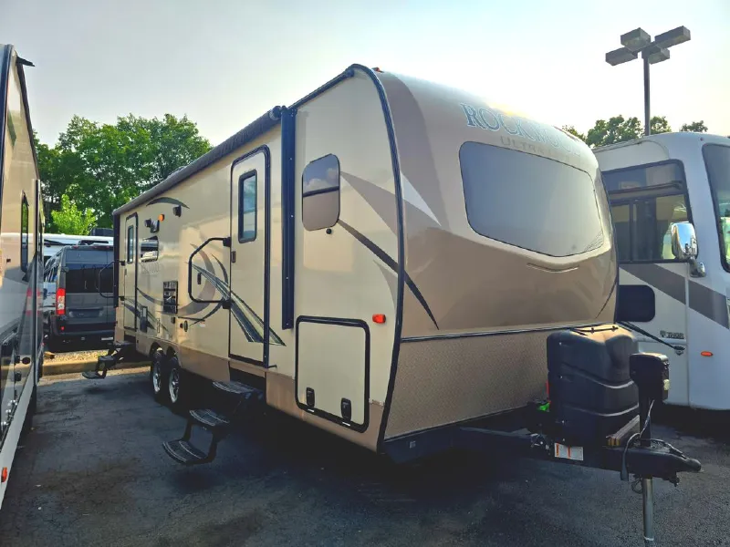 2018 Forest River Rockwood Ultra Lite TT 19ROO