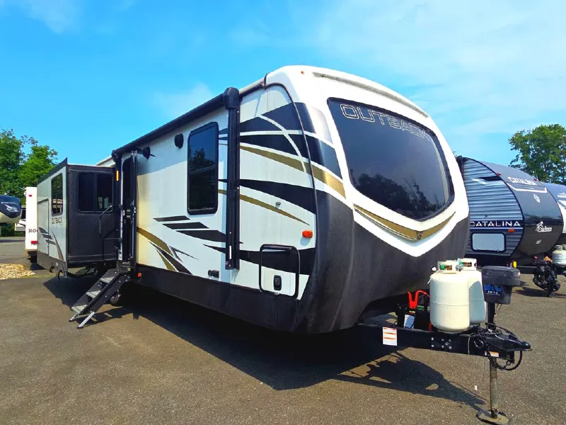 2021 Keystone Outback 330RL