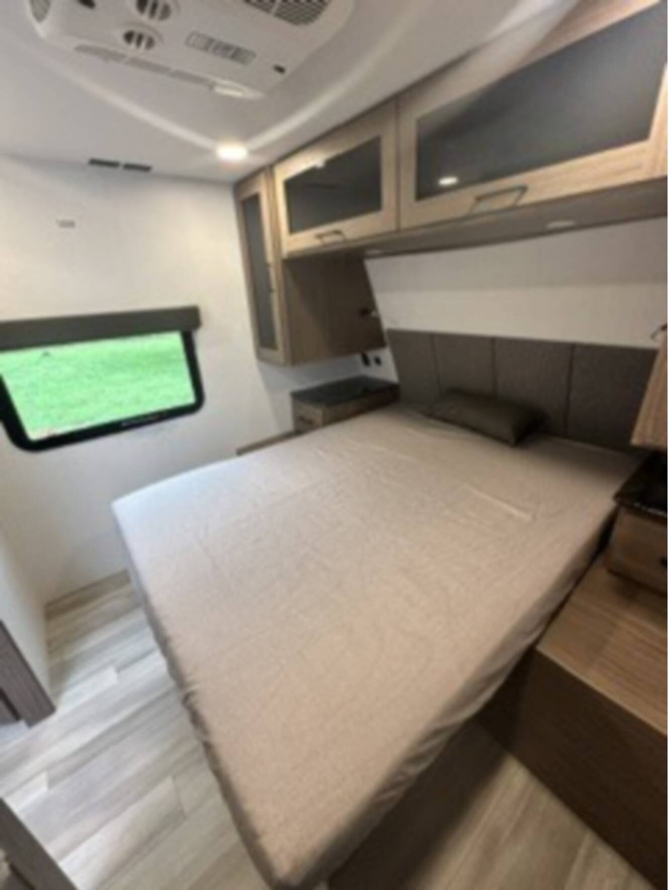 A photo of this 2024 Alliance Rv DELTA 252RL
