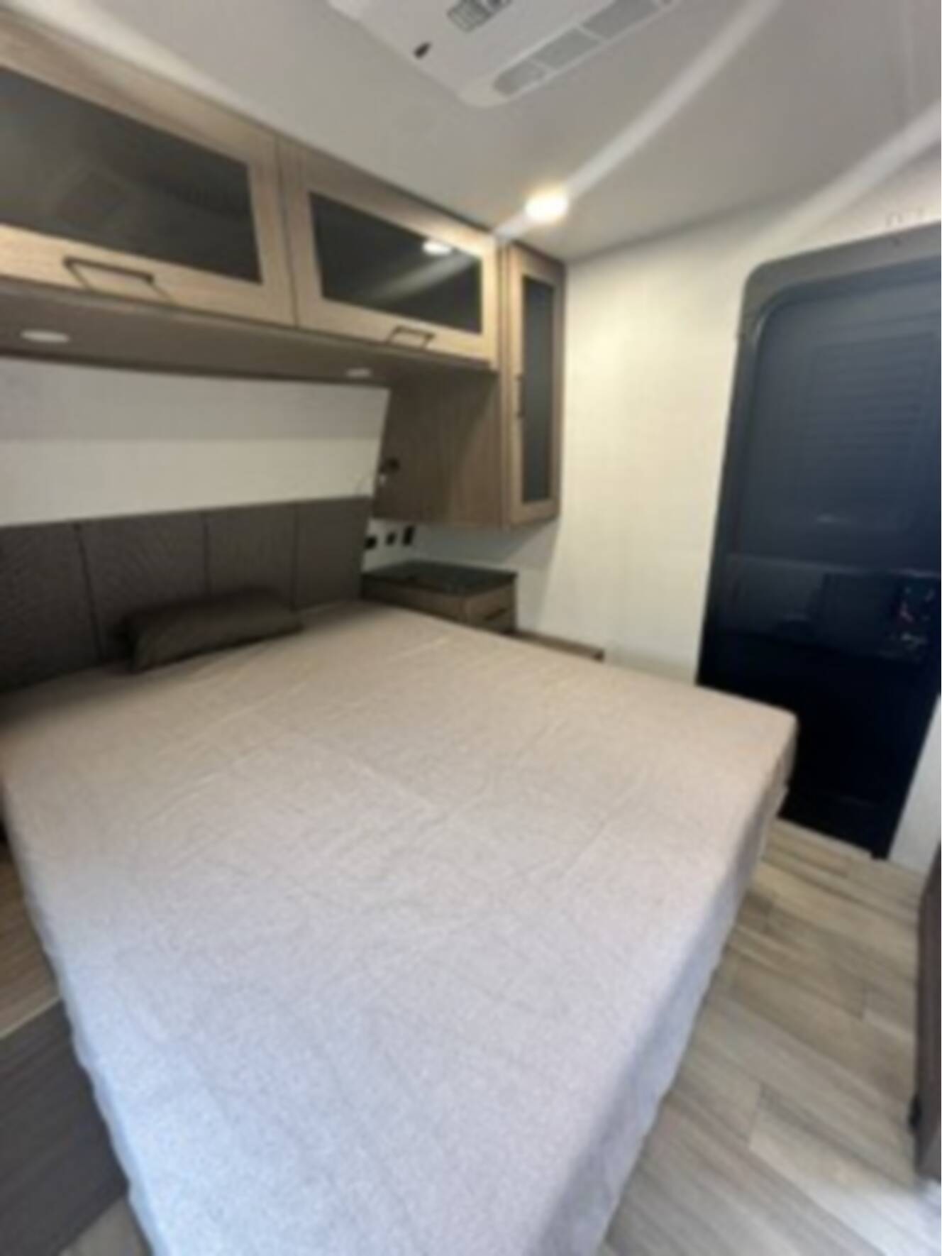 A photo of this 2024 Alliance Rv DELTA 252RL